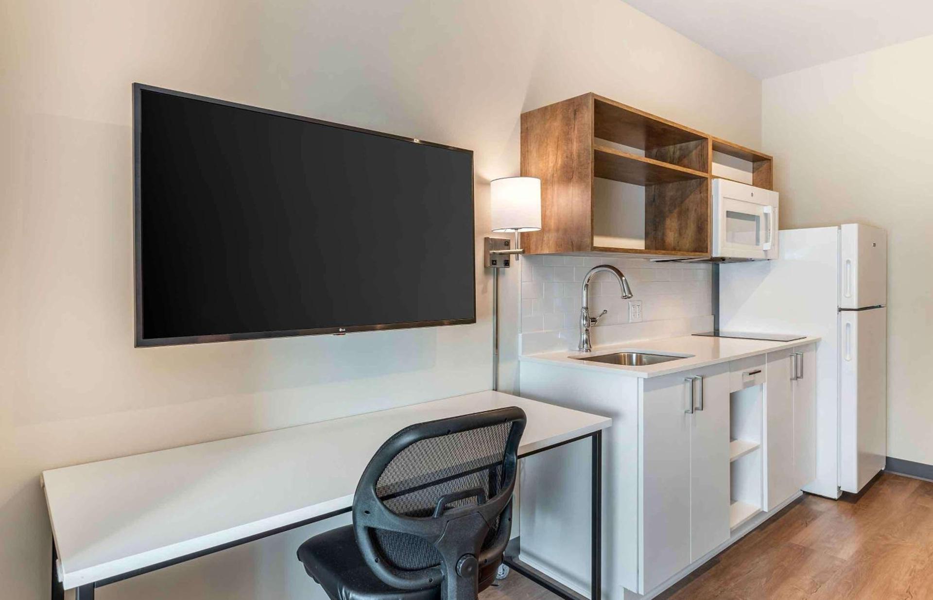 Extended Stay America Premier Suites - Fredericksburg photo 31