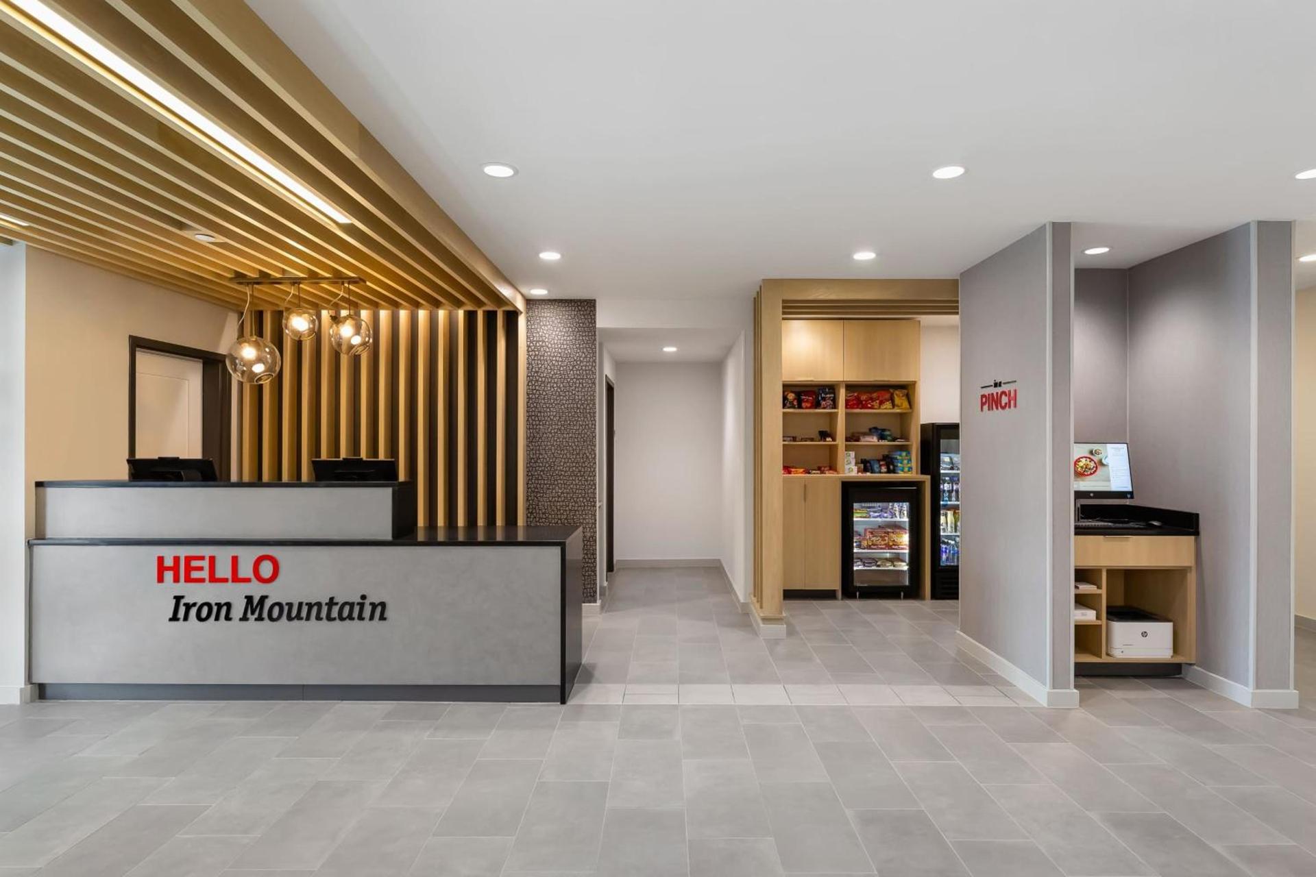 TownePlace Suites by Marriott Iron Mountain photo 15