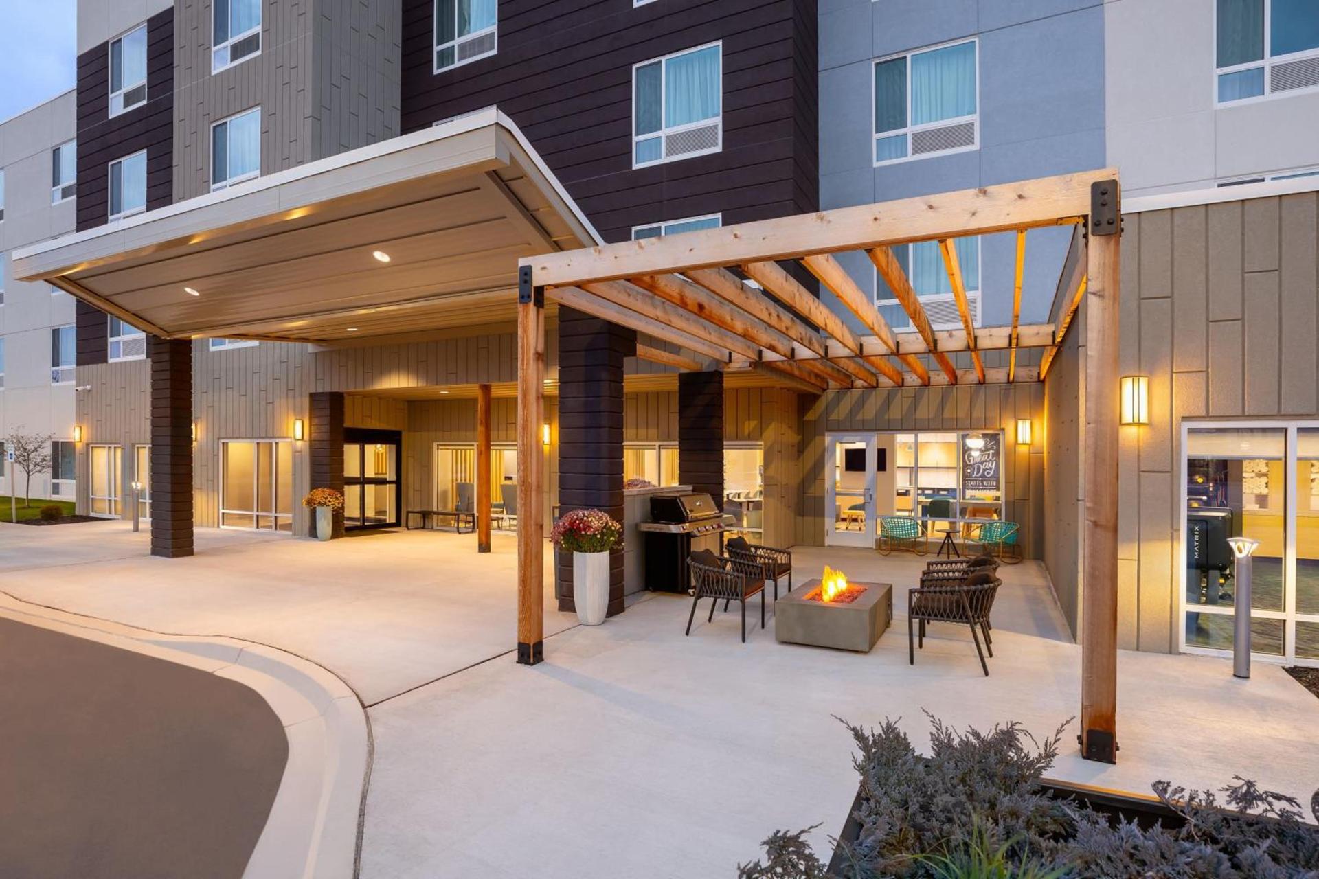 TownePlace Suites by Marriott Iron Mountain photo 17