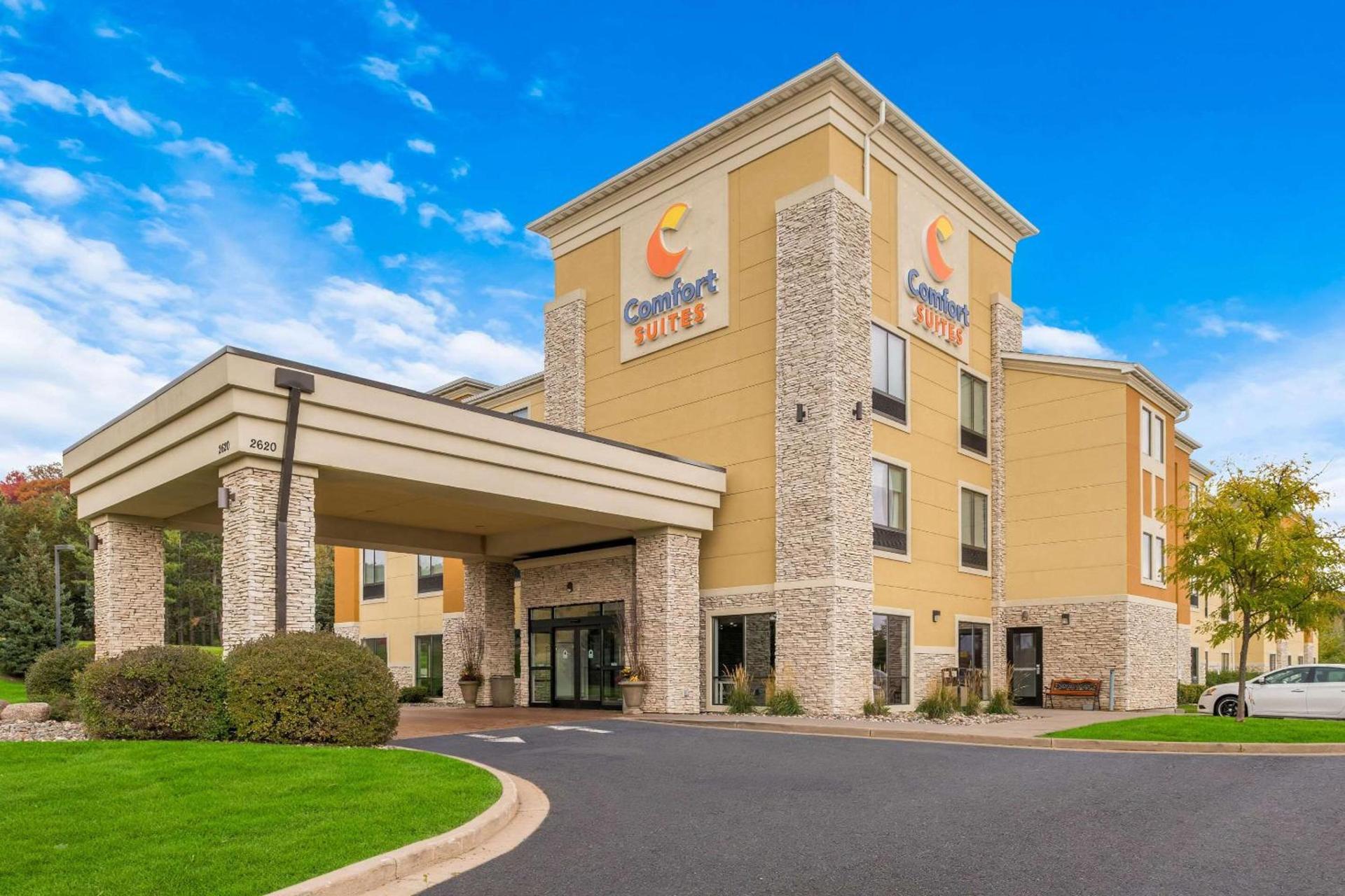 Comfort Suites Hudson I-94 photo 3