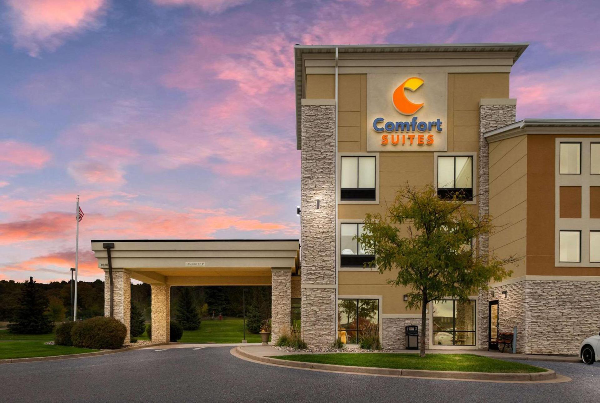 Comfort Suites Hudson I-94 photo 5