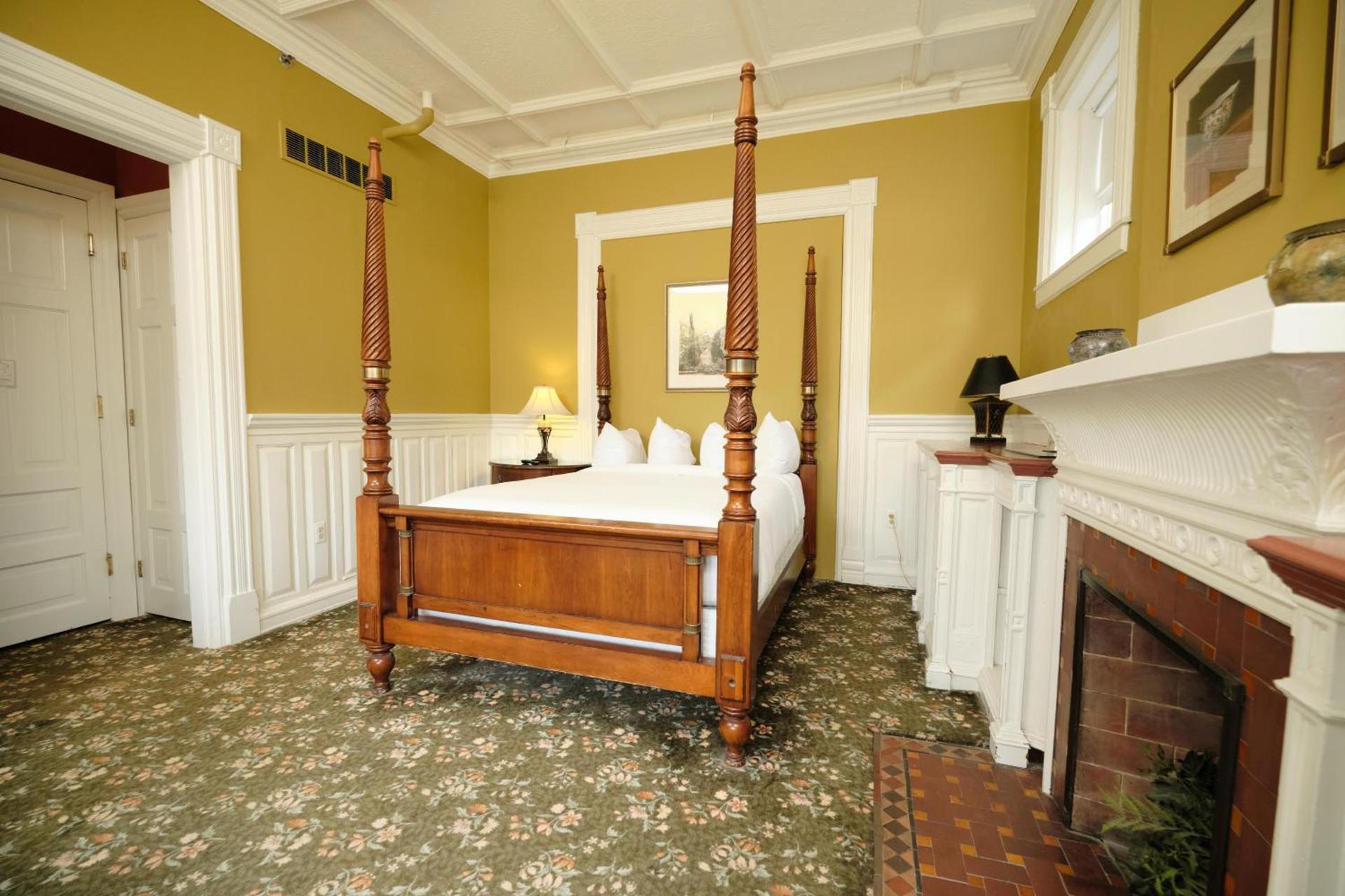The Inn on Ferry Street photo 57