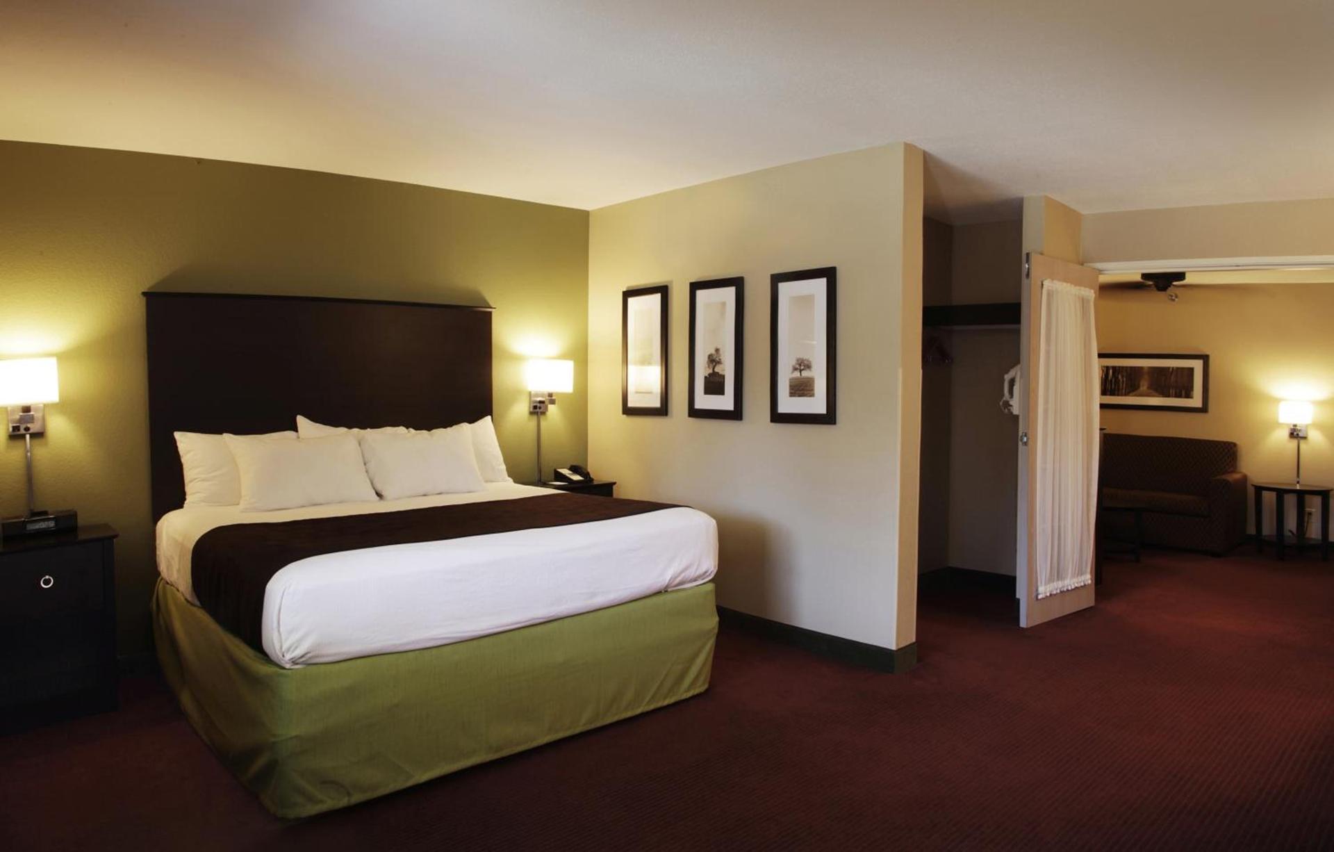 AmericInn by Wyndham Okoboji photo 57