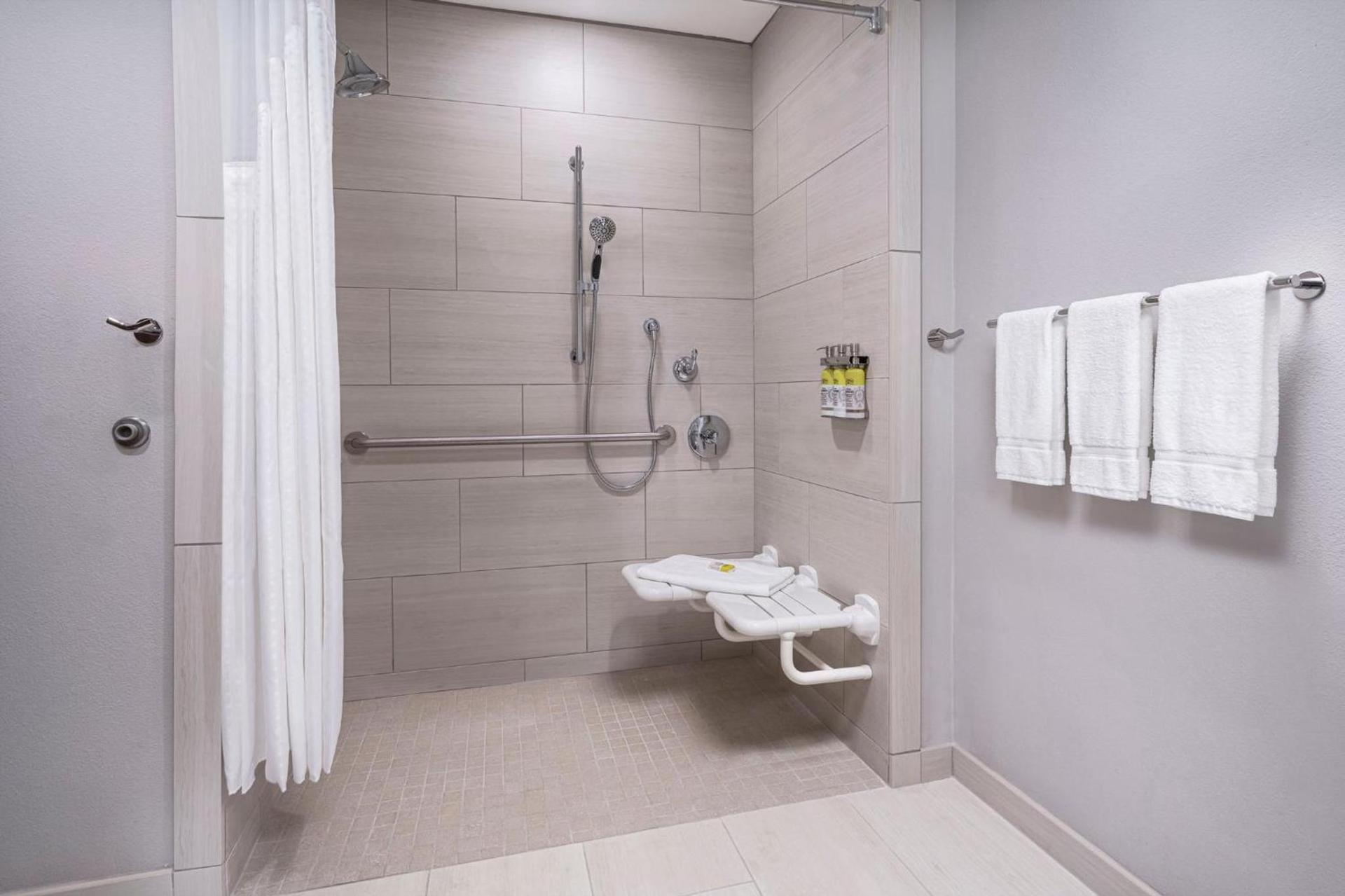 Holiday Inn Express & Suites - Odessa I-20 by IHG photo 32