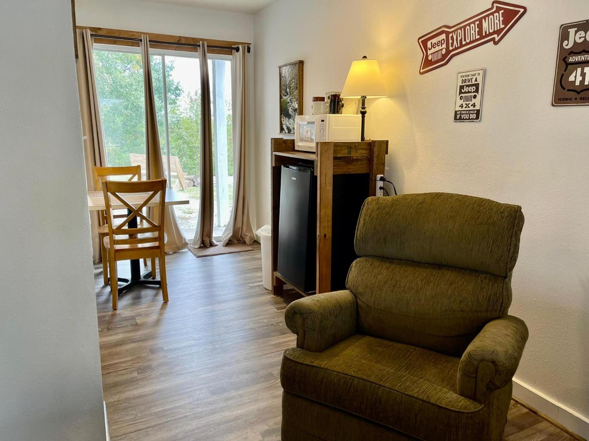 Mountain View Guest Motel photo 34