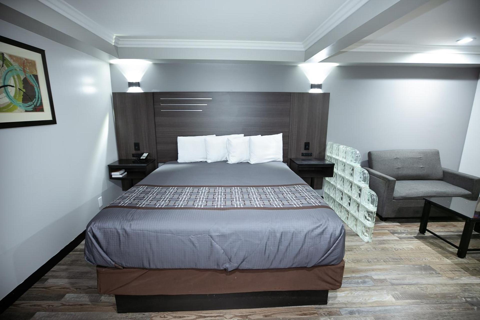 Rodeway Inn & Suites Bellflower photo 54