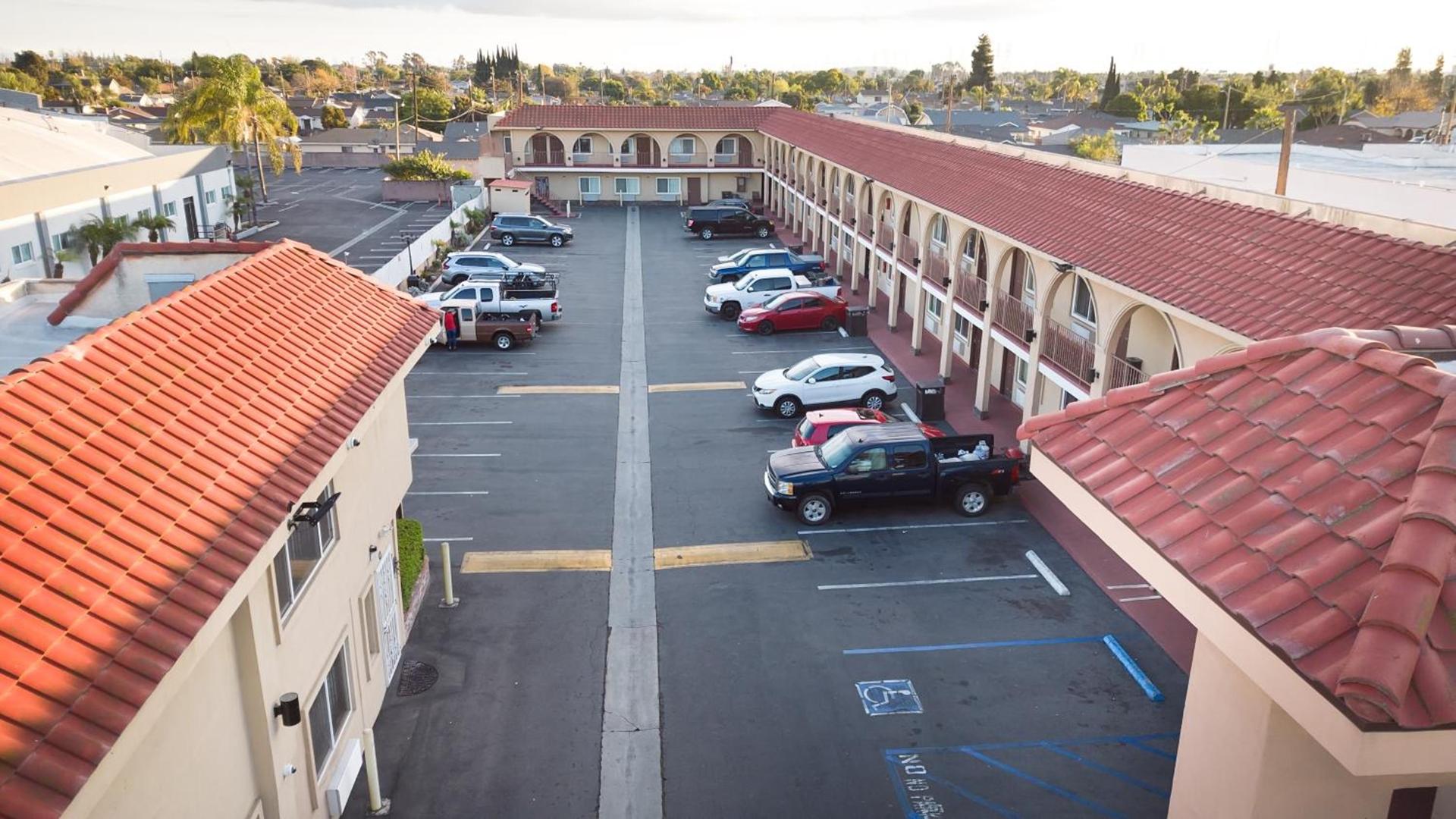Rodeway Inn & Suites Bellflower photo 64