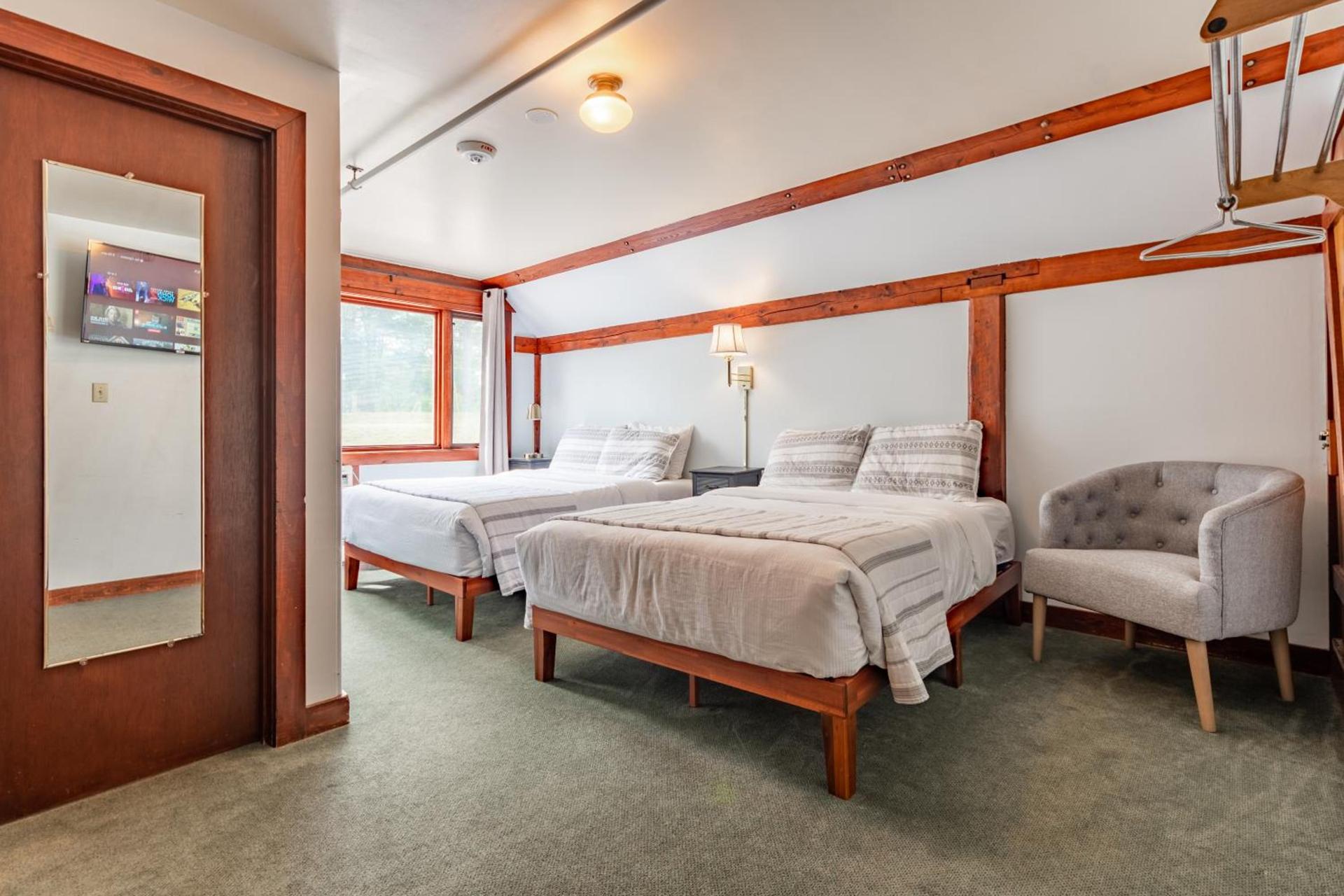Cranmore Mountain Lodge Bed & Breakfast photo 26