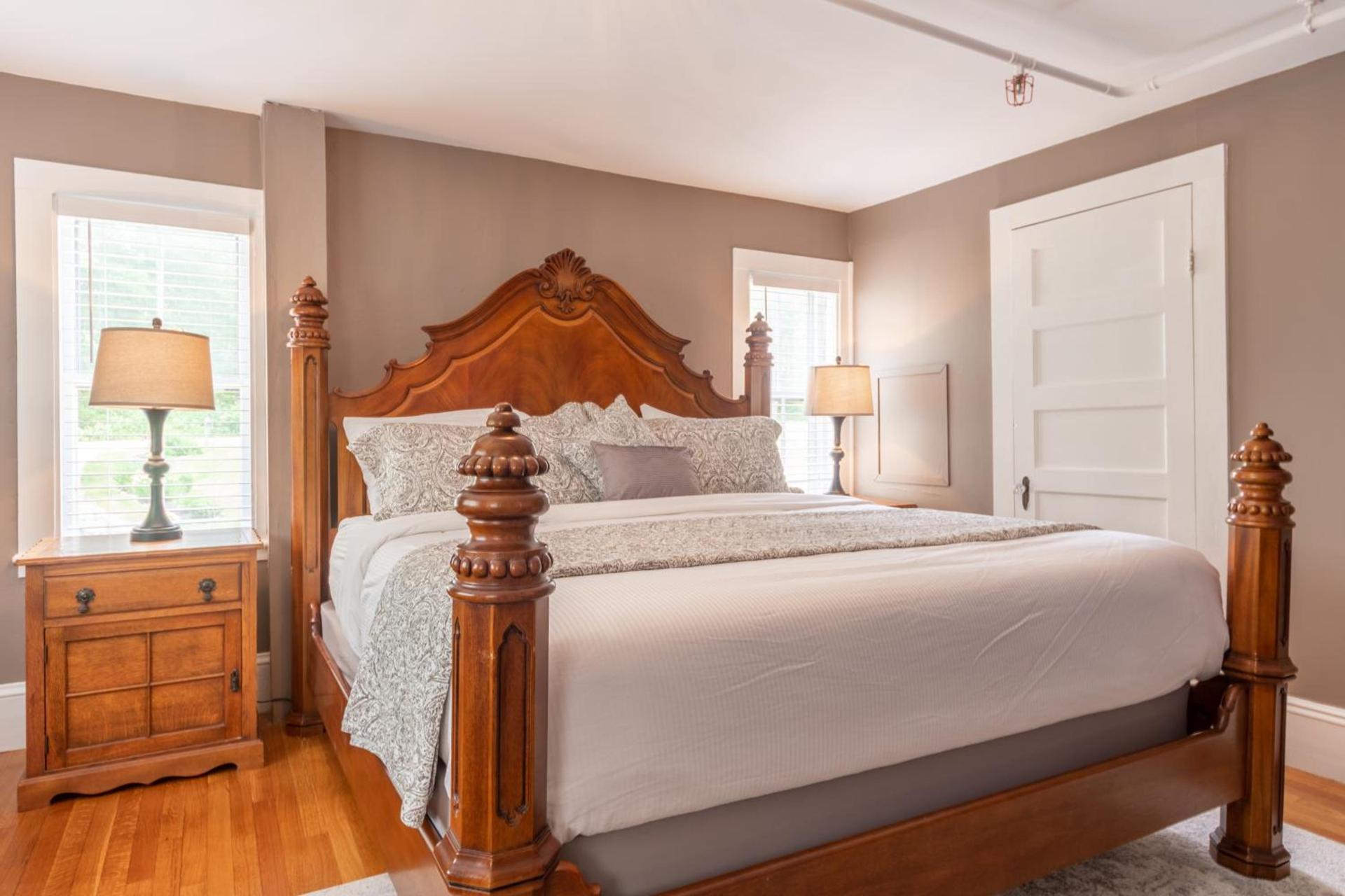 Cranmore Mountain Lodge Bed & Breakfast photo 8