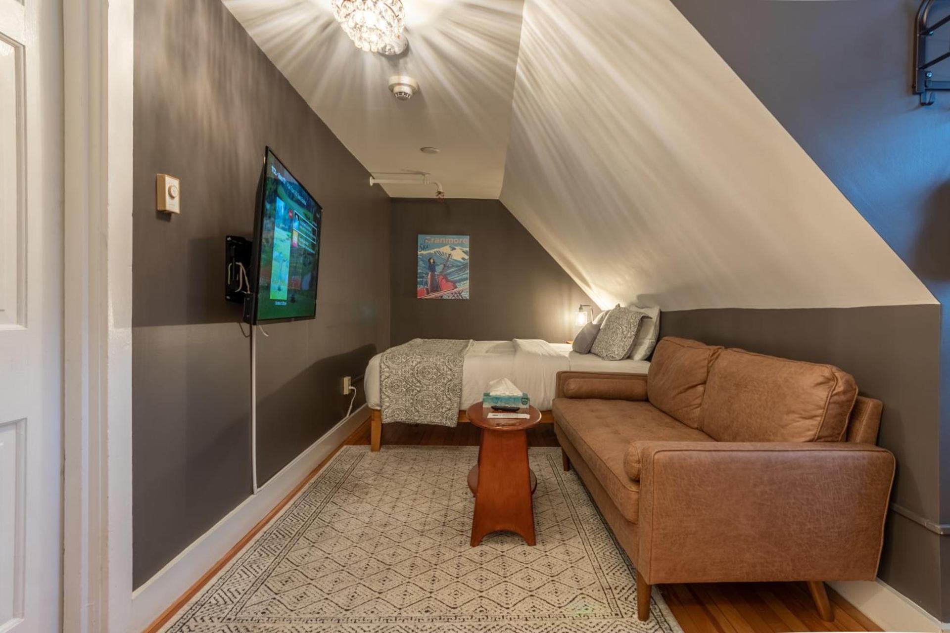 Cranmore Mountain Lodge Bed & Breakfast photo 12