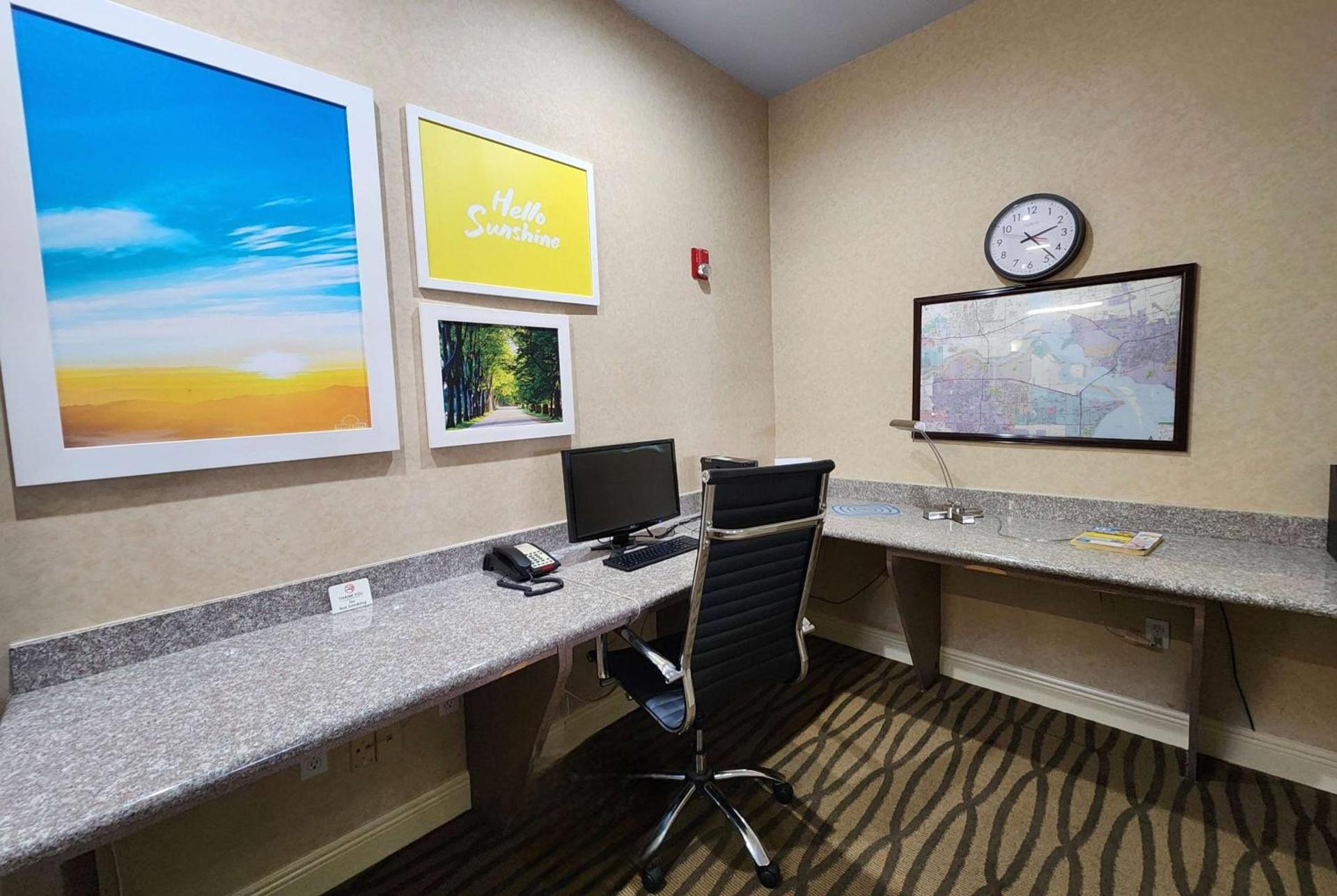 Studio 6 Suites Pasadena, TX photo 27