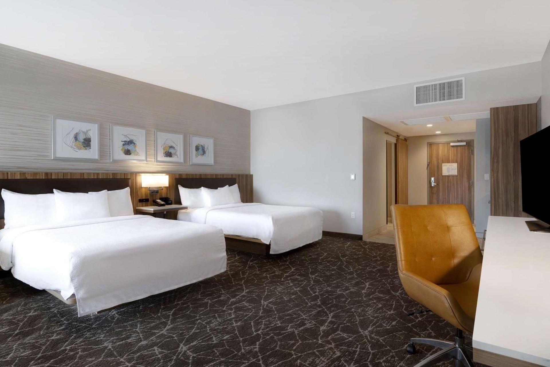 Hilton Garden Inn Anaheim Resort photo 31