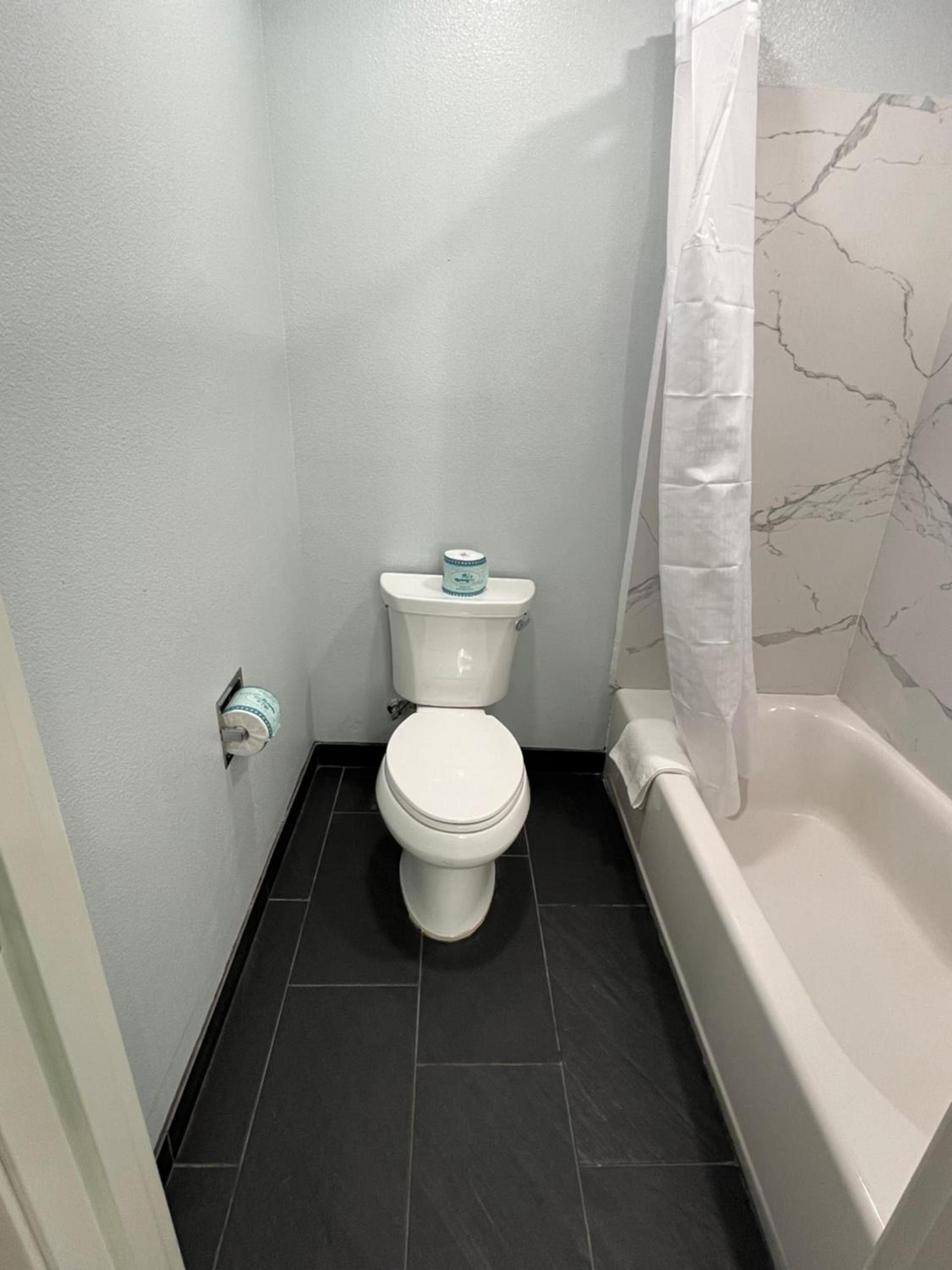 Travelodge by Wyndham Fairplex Pomona photo 18