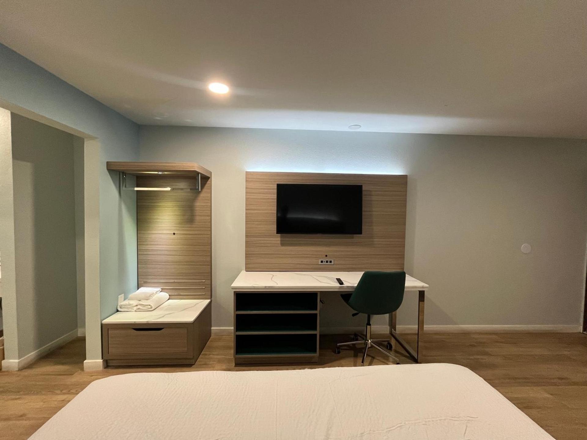 Travelodge by Wyndham Fairplex Pomona photo 20