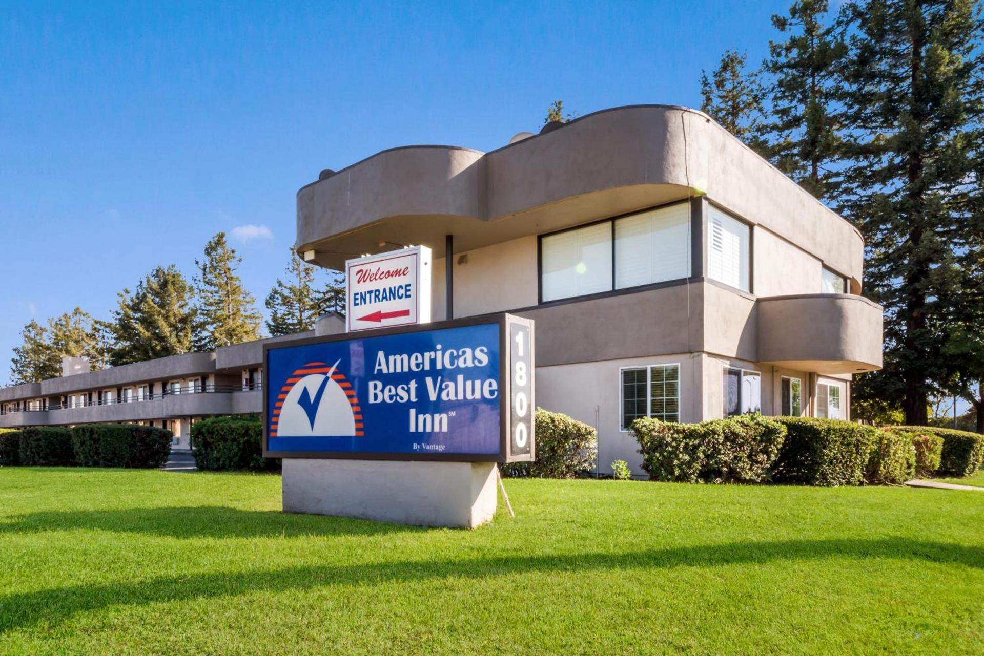 Americas Best Value Inn Santa Rosa photo 1