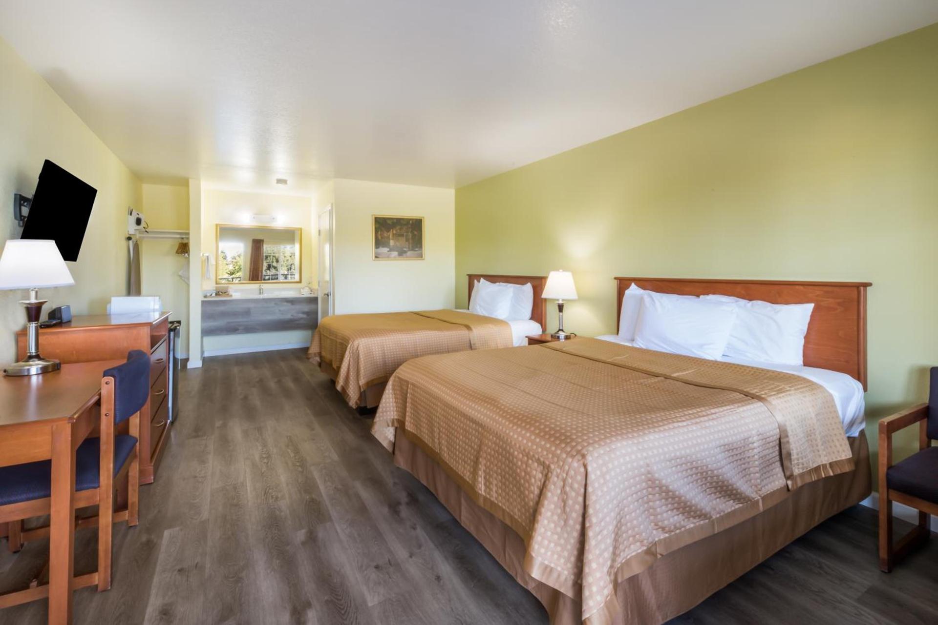 Americas Best Value Inn Santa Rosa photo 26