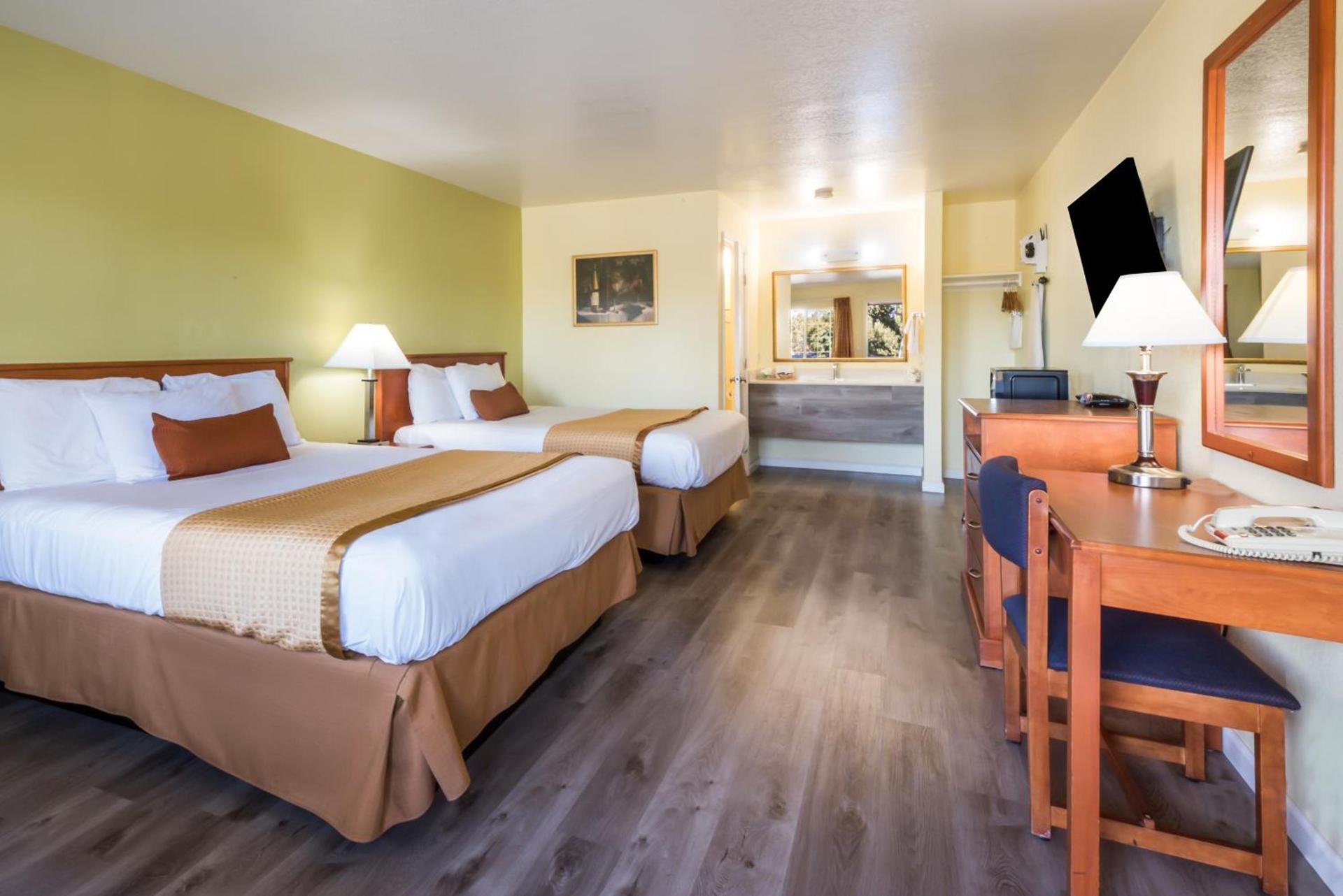 Americas Best Value Inn Santa Rosa photo 23