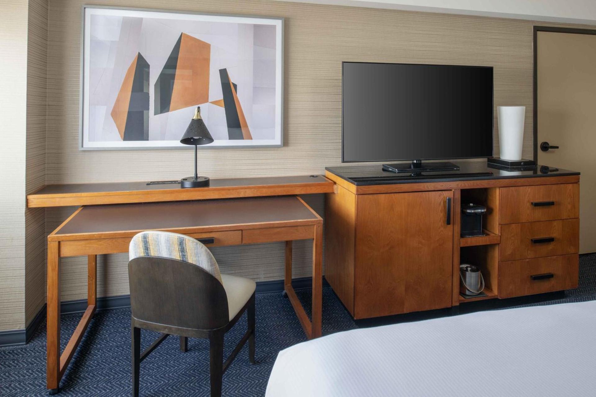 DoubleTree by Hilton San Francisco Airport photo 77