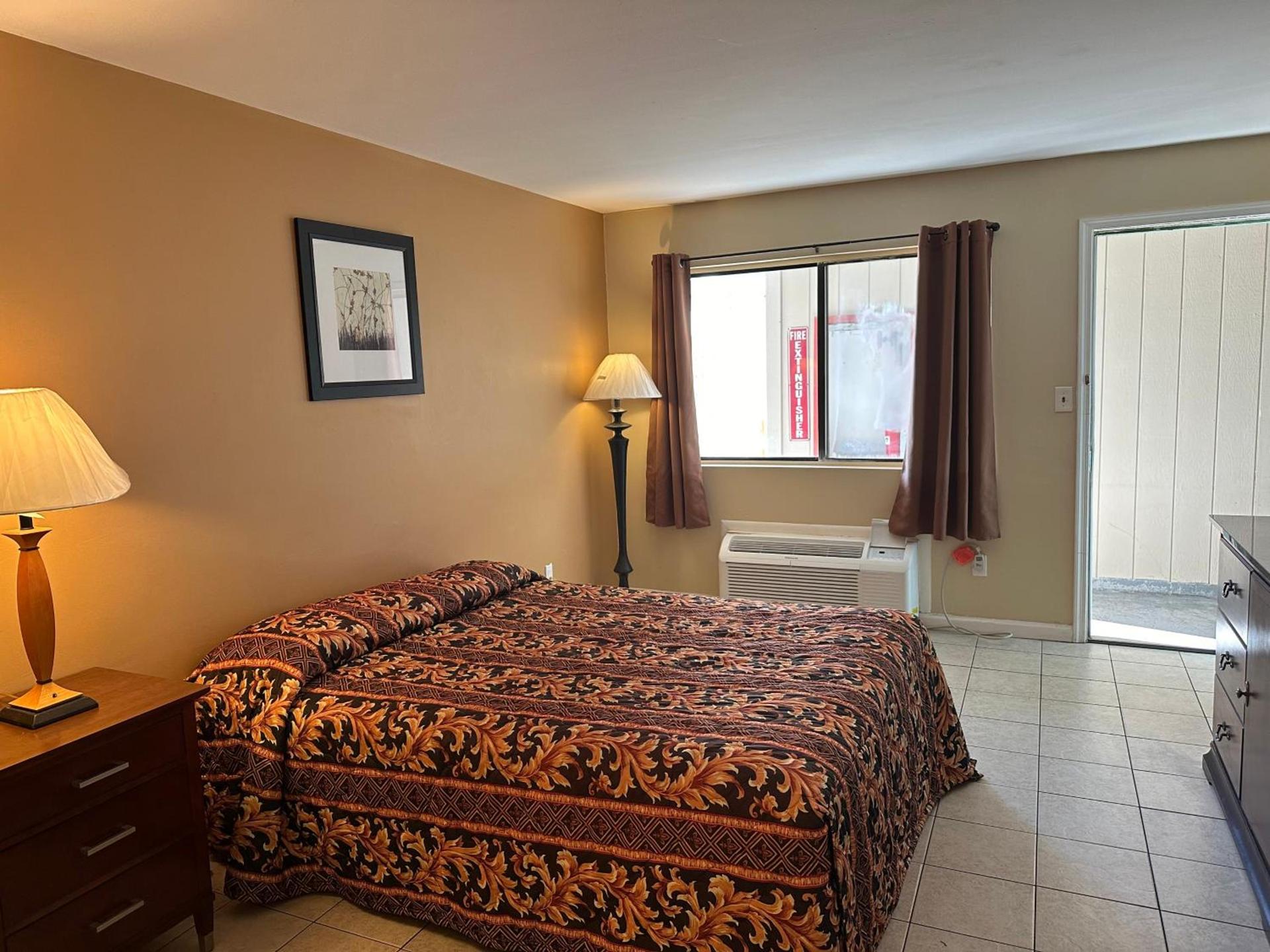 Sea Palace Motel photo 4