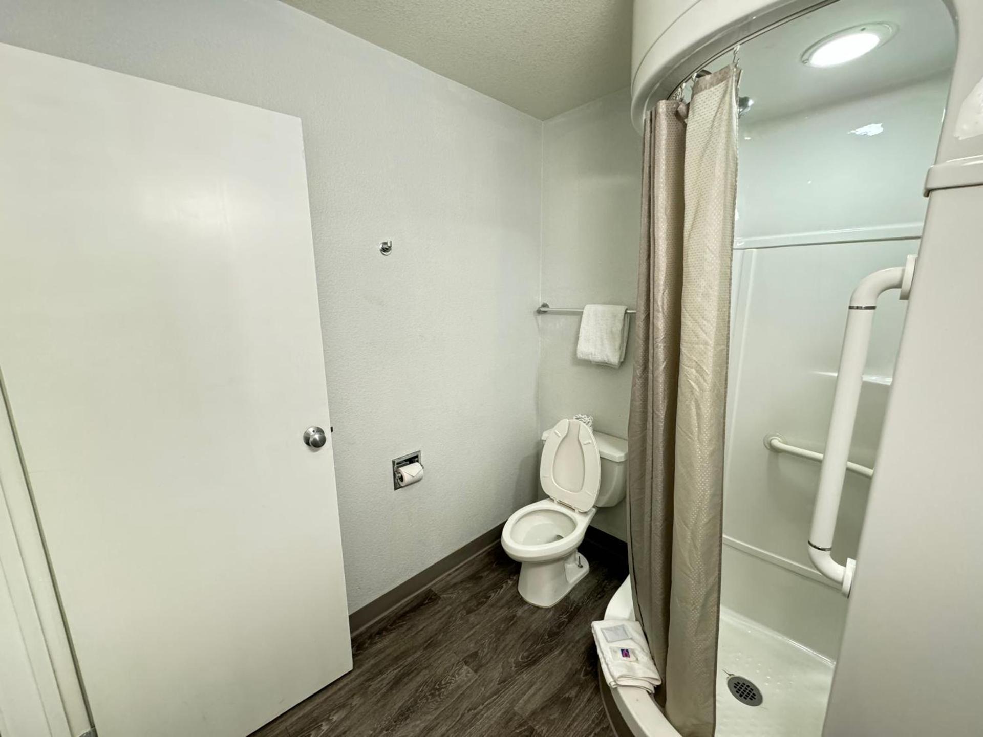 Motel 6-Casper, WY photo 12