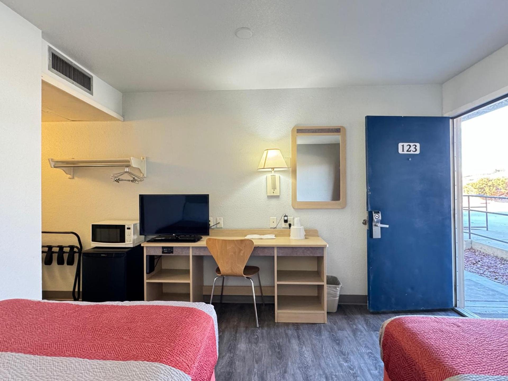 Motel 6-Casper, WY photo 25