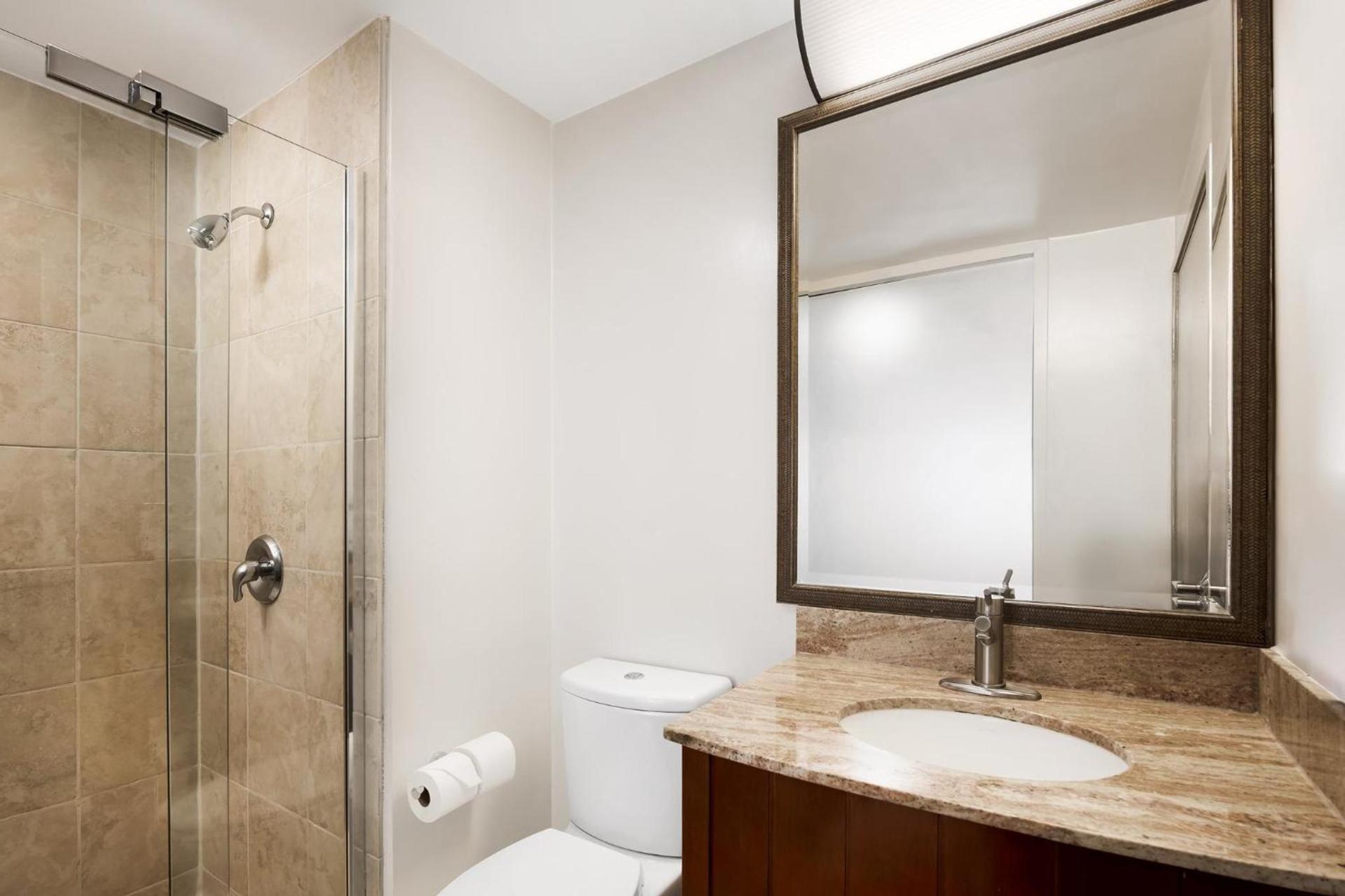Holiday Inn Express Simi Valley by IHG photo 39