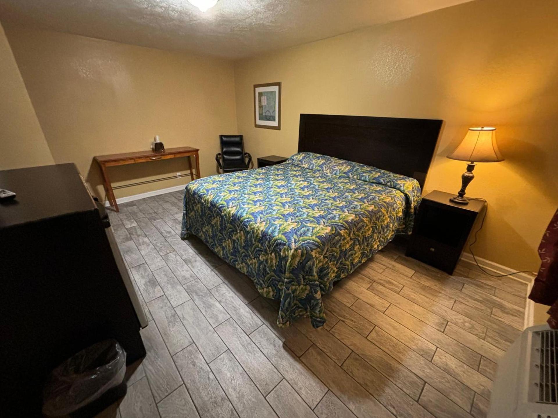 Cook's Motel- Panama City Beach photo 5
