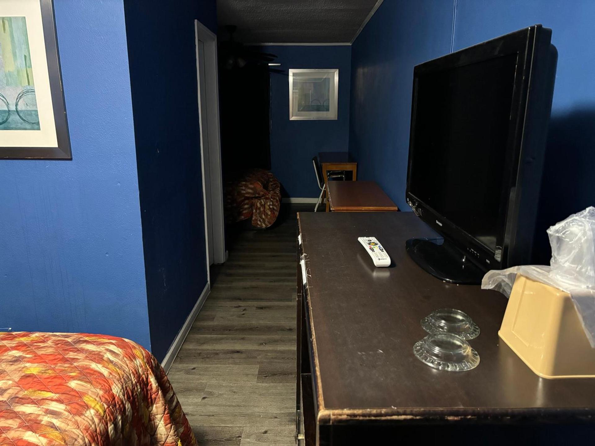 Cook's Motel- Panama City Beach photo 9