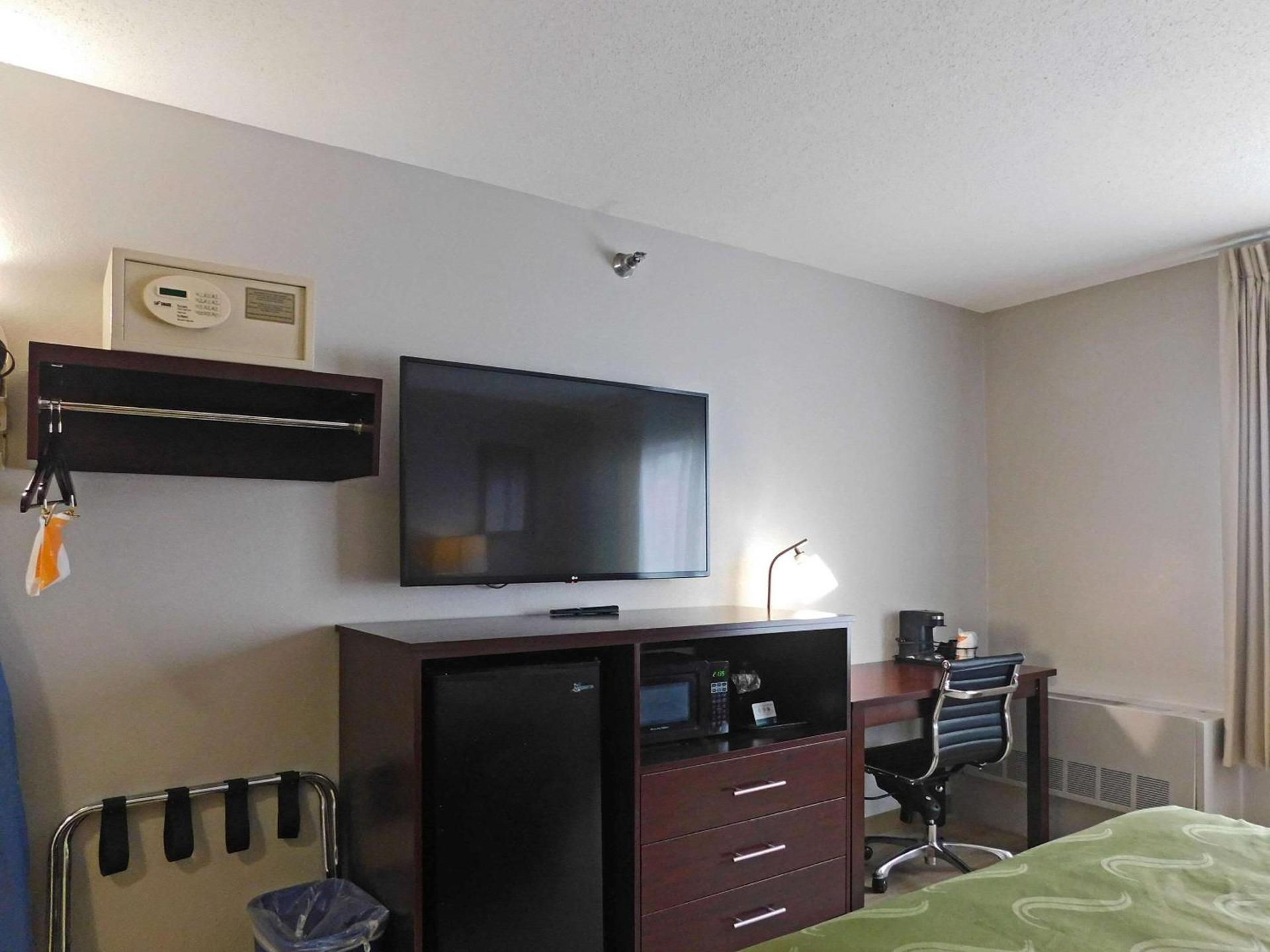 Quality Inn Colchester - Burlington photo 30