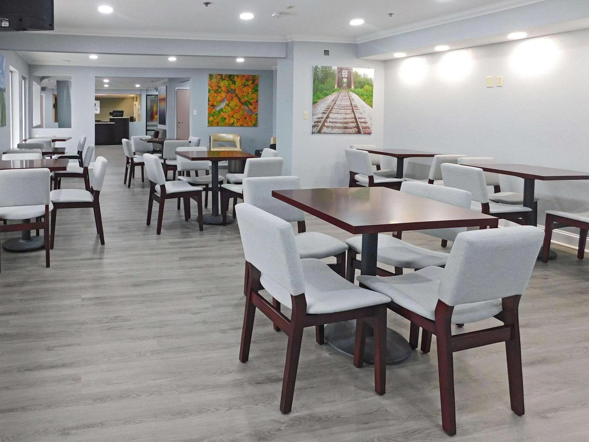 Quality Inn Colchester - Burlington photo 21