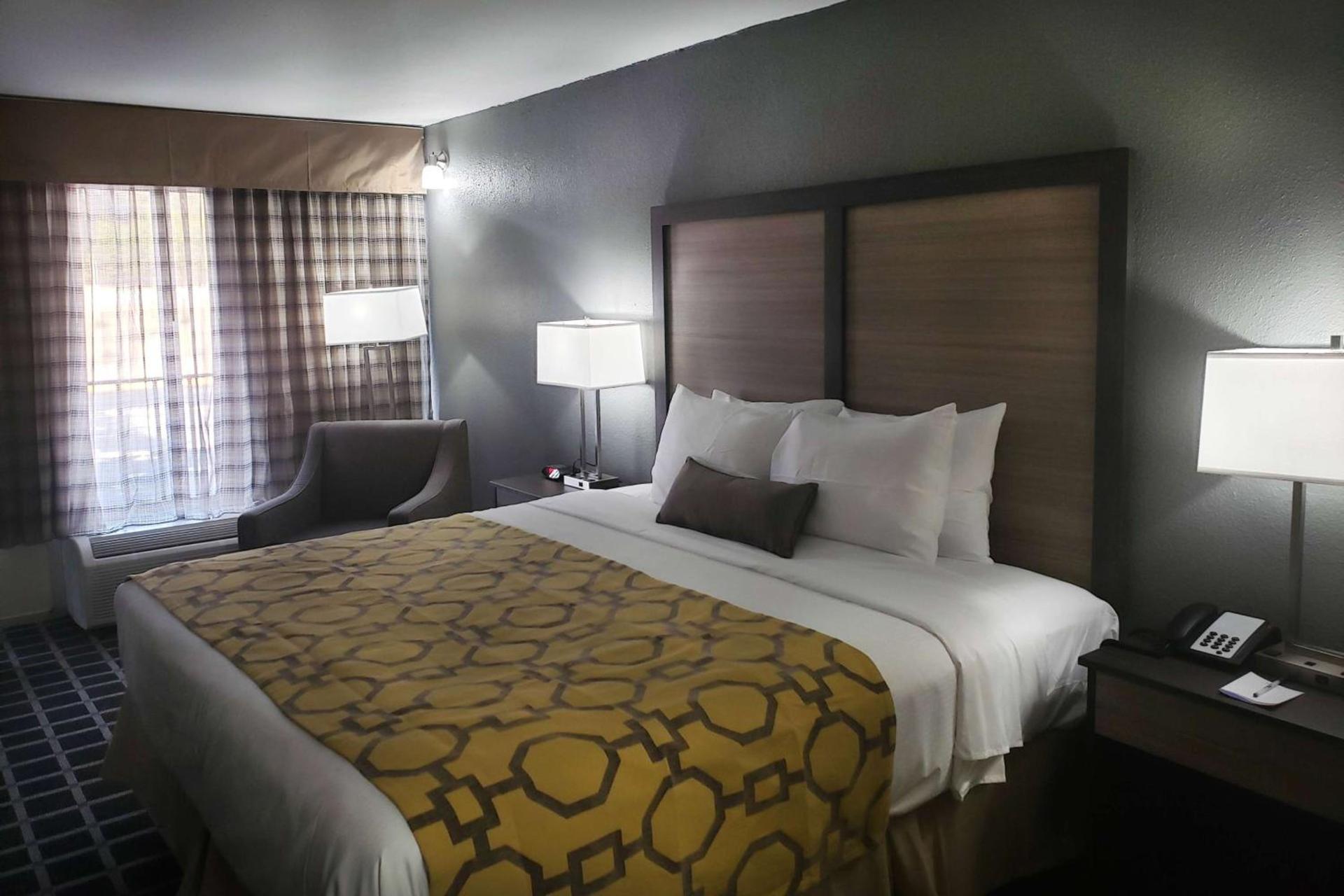 Baymont by Wyndham Morganton photo 5
