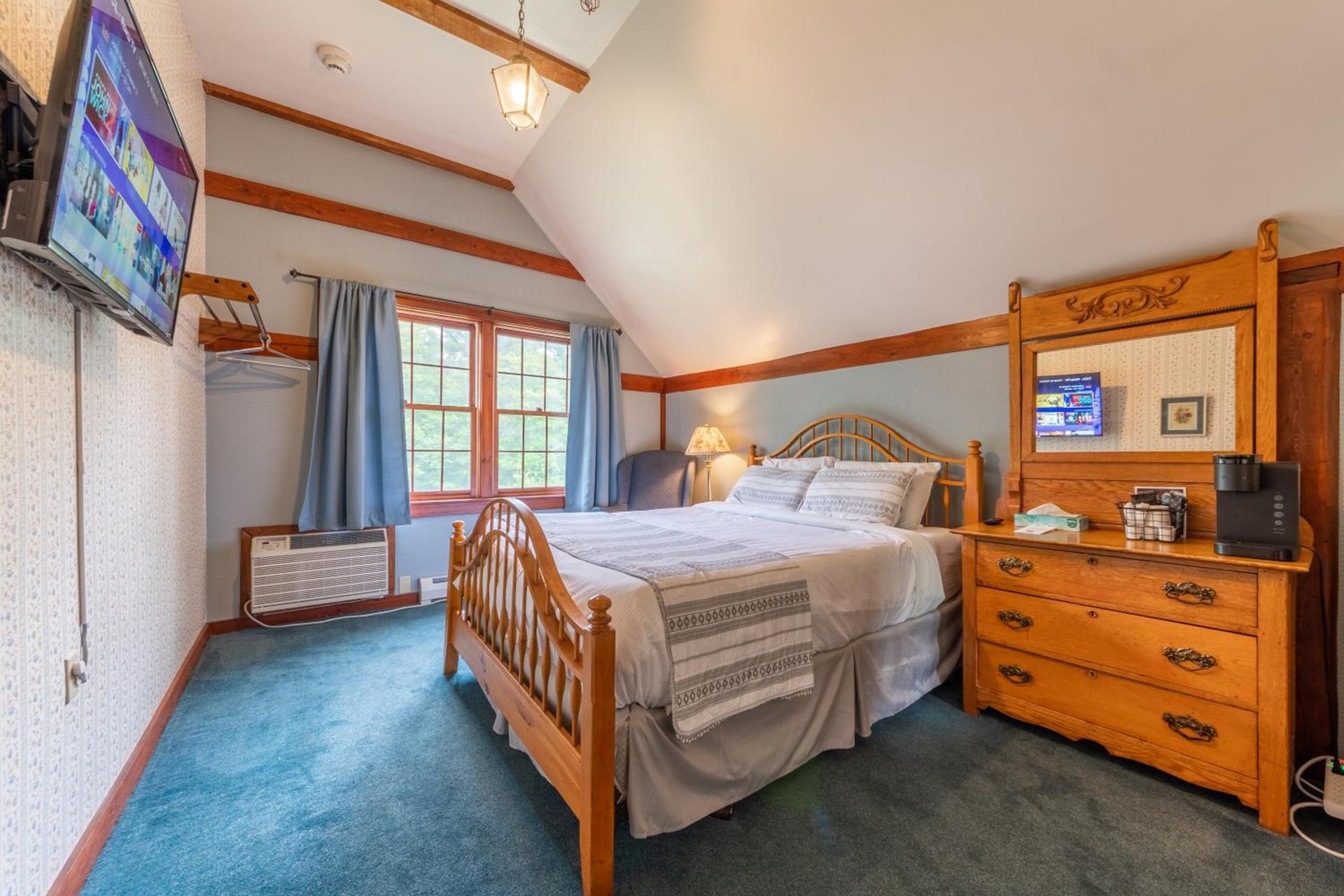 Cranmore Mountain Lodge Bed & Breakfast photo 32