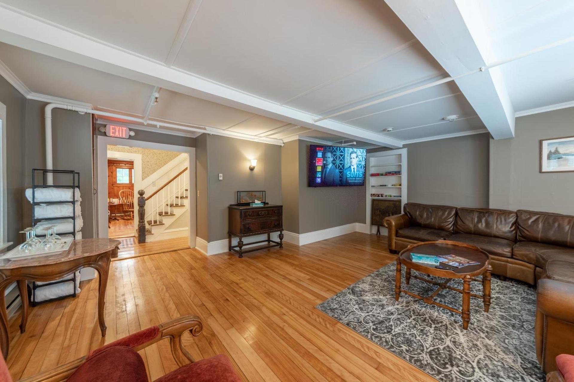 Cranmore Mountain Lodge Bed & Breakfast photo 16