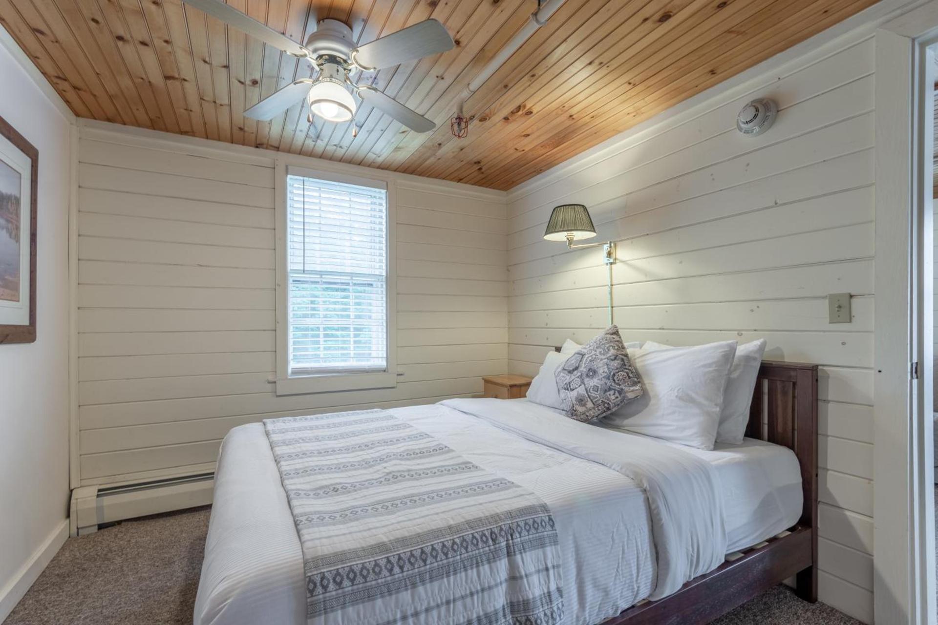 Cranmore Mountain Lodge Bed & Breakfast photo 41