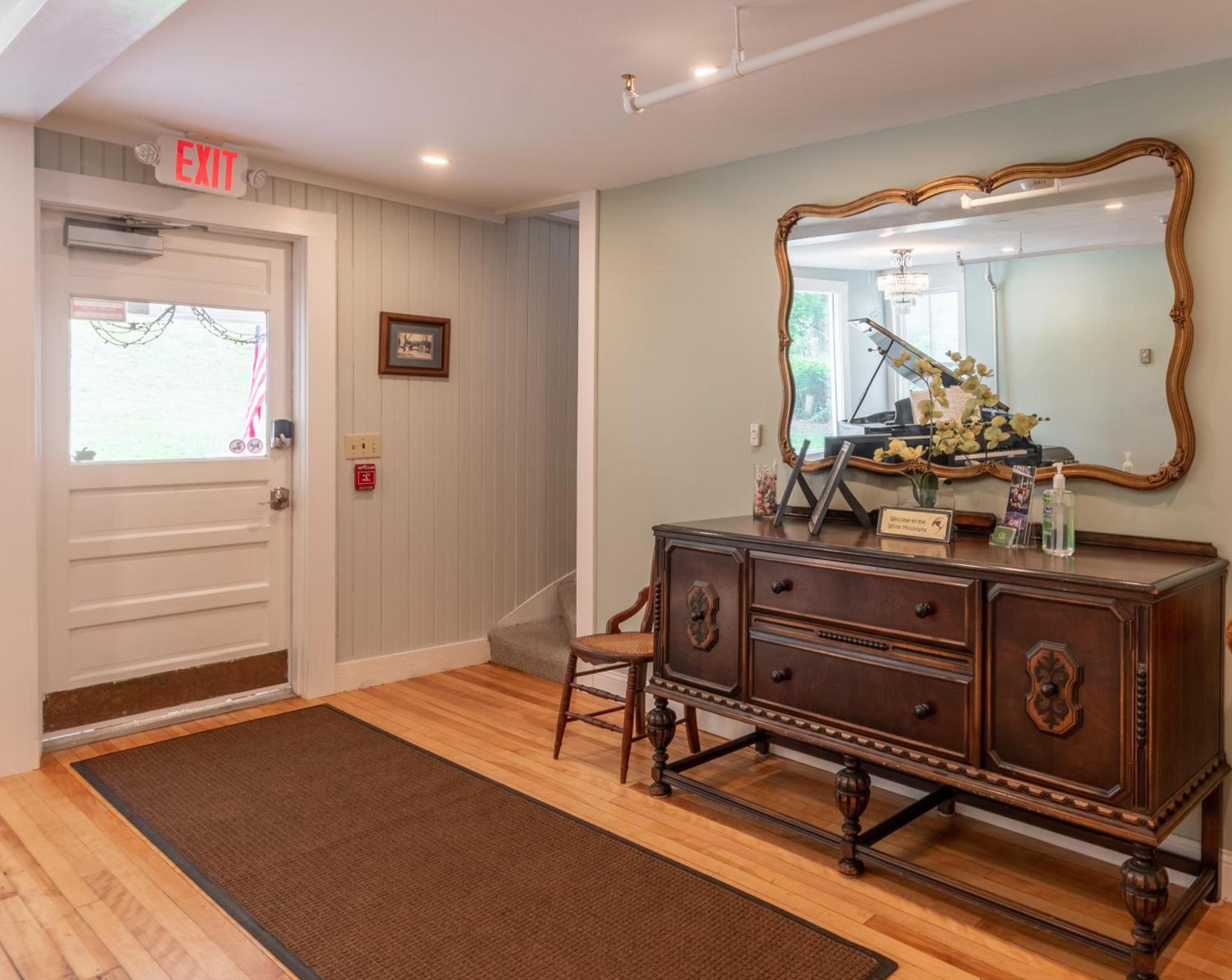 Cranmore Mountain Lodge Bed & Breakfast photo 19