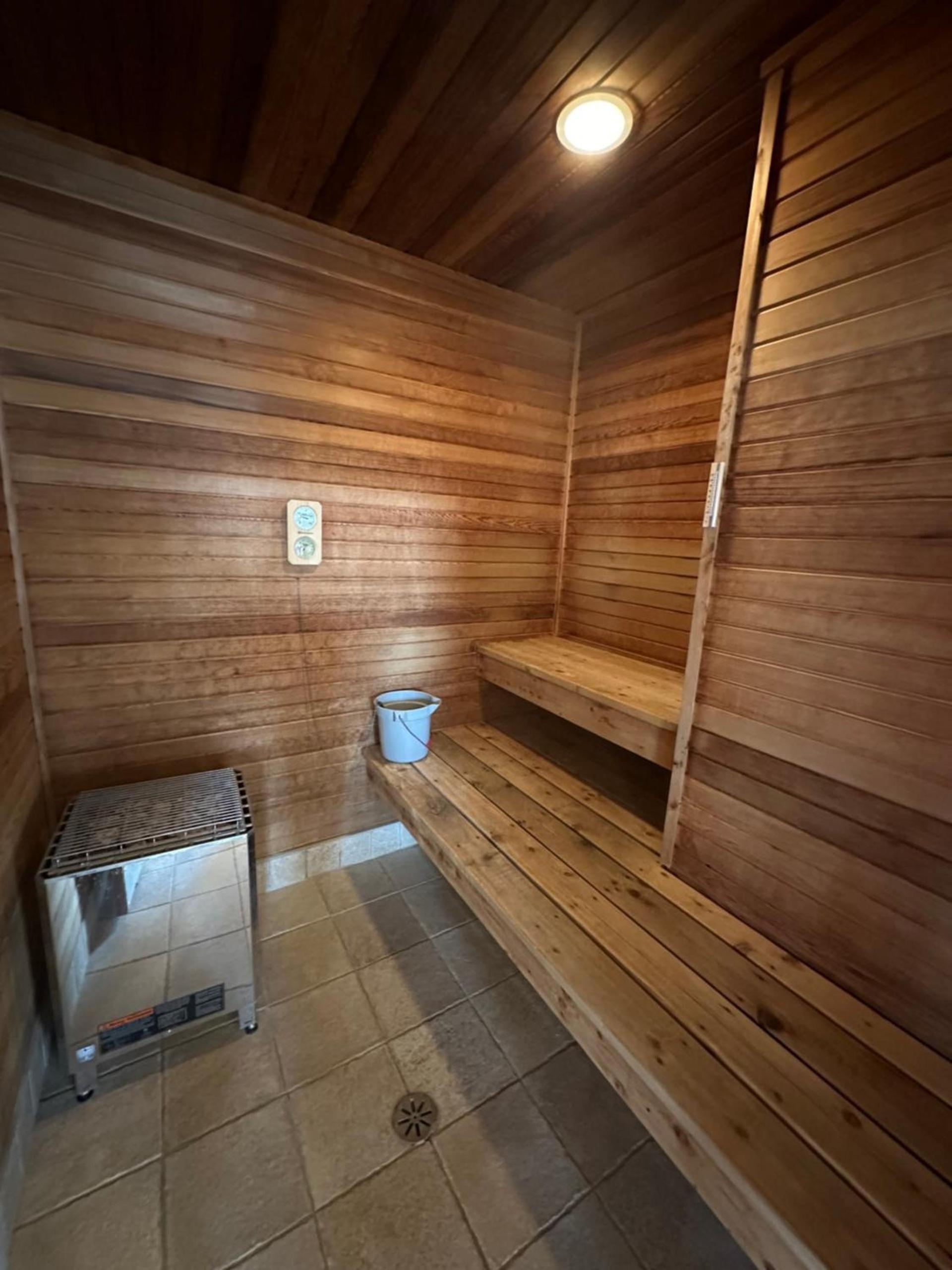 Birchwood Lodge photo 7