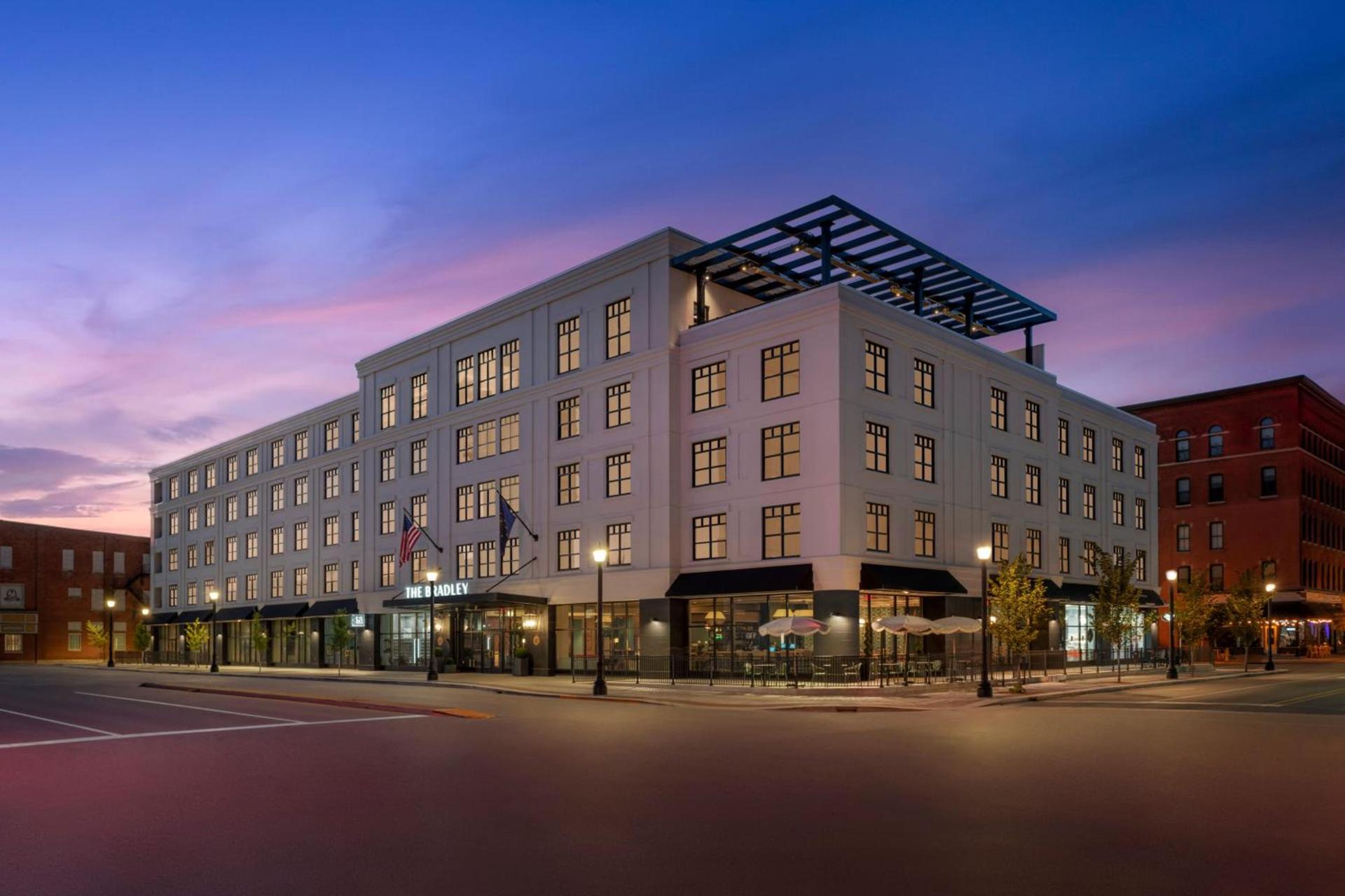 The Bradley — hotel in Fort Wayne