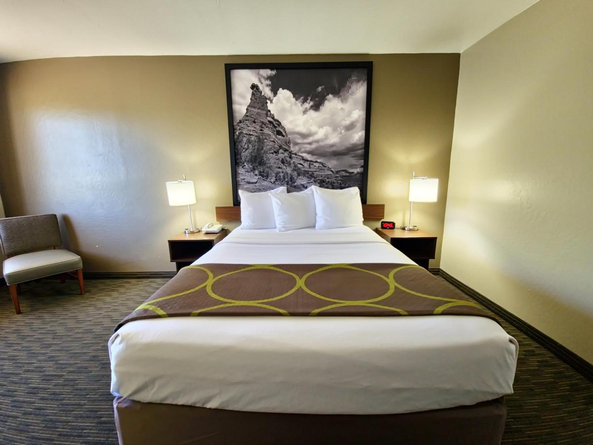 Super 8 by Wyndham Wickenburg AZ photo 22