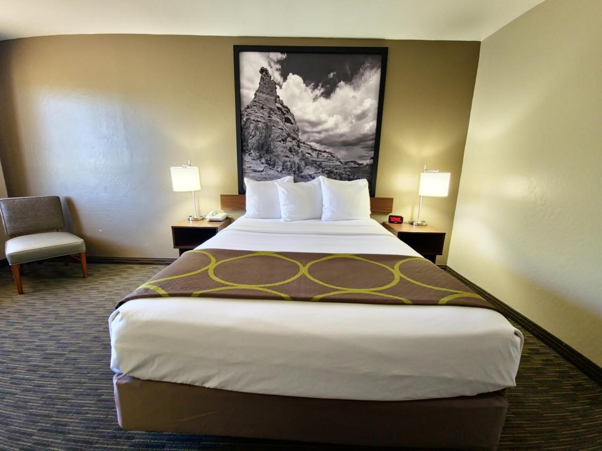 Super 8 by Wyndham Wickenburg AZ photo 23