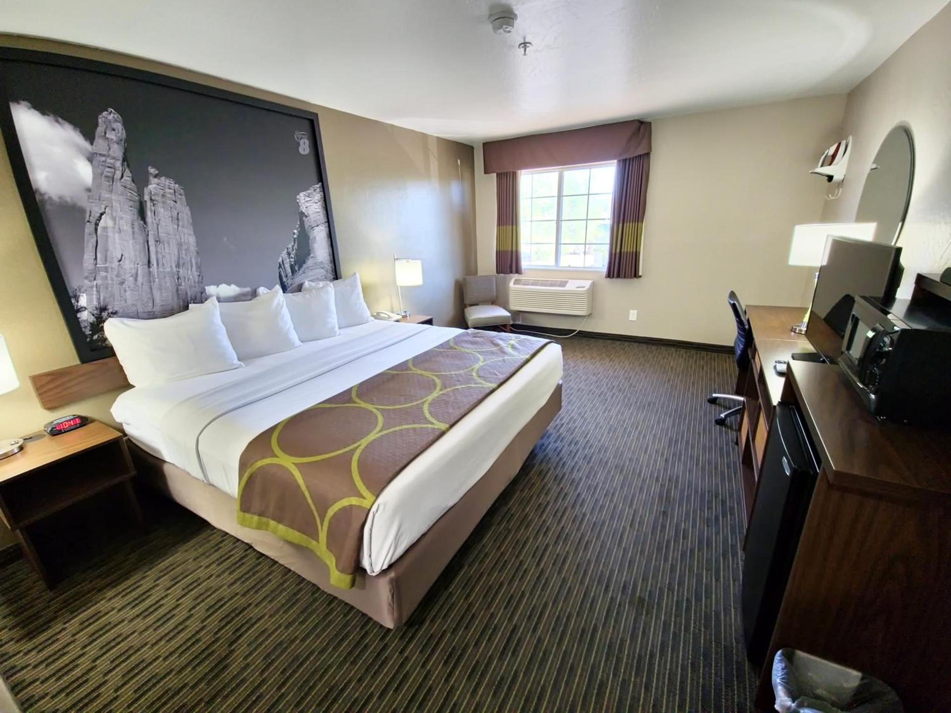 Super 8 by Wyndham Wickenburg AZ photo 26