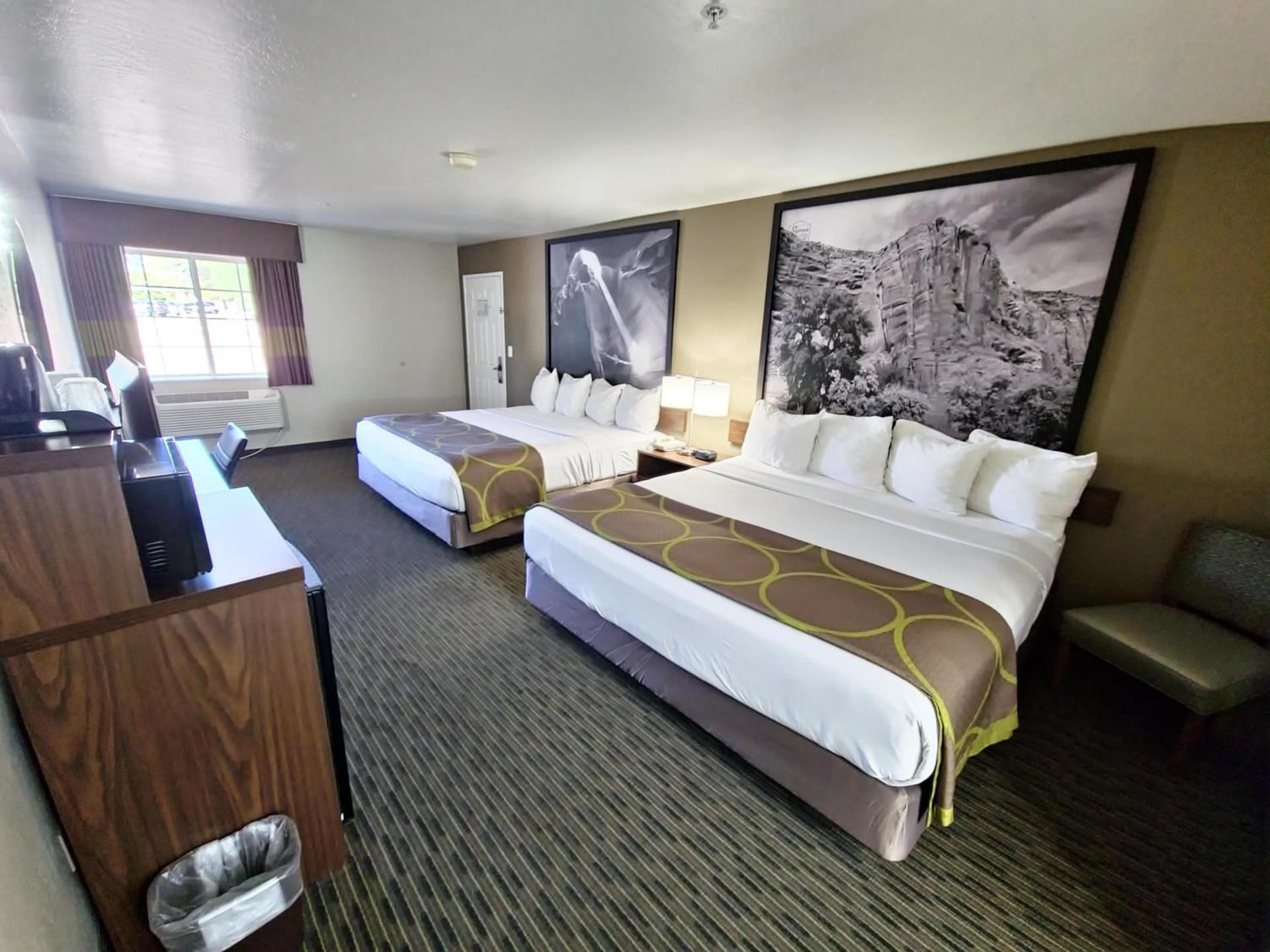 Super 8 by Wyndham Wickenburg AZ photo 35