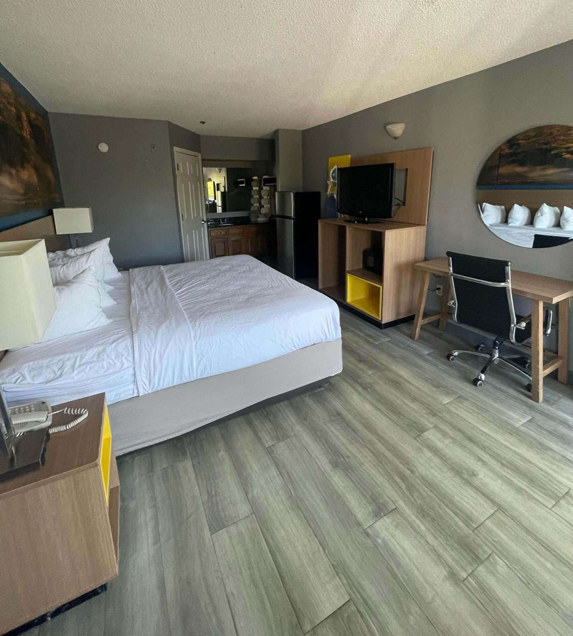 Baymont by Wyndham Dublin photo 11