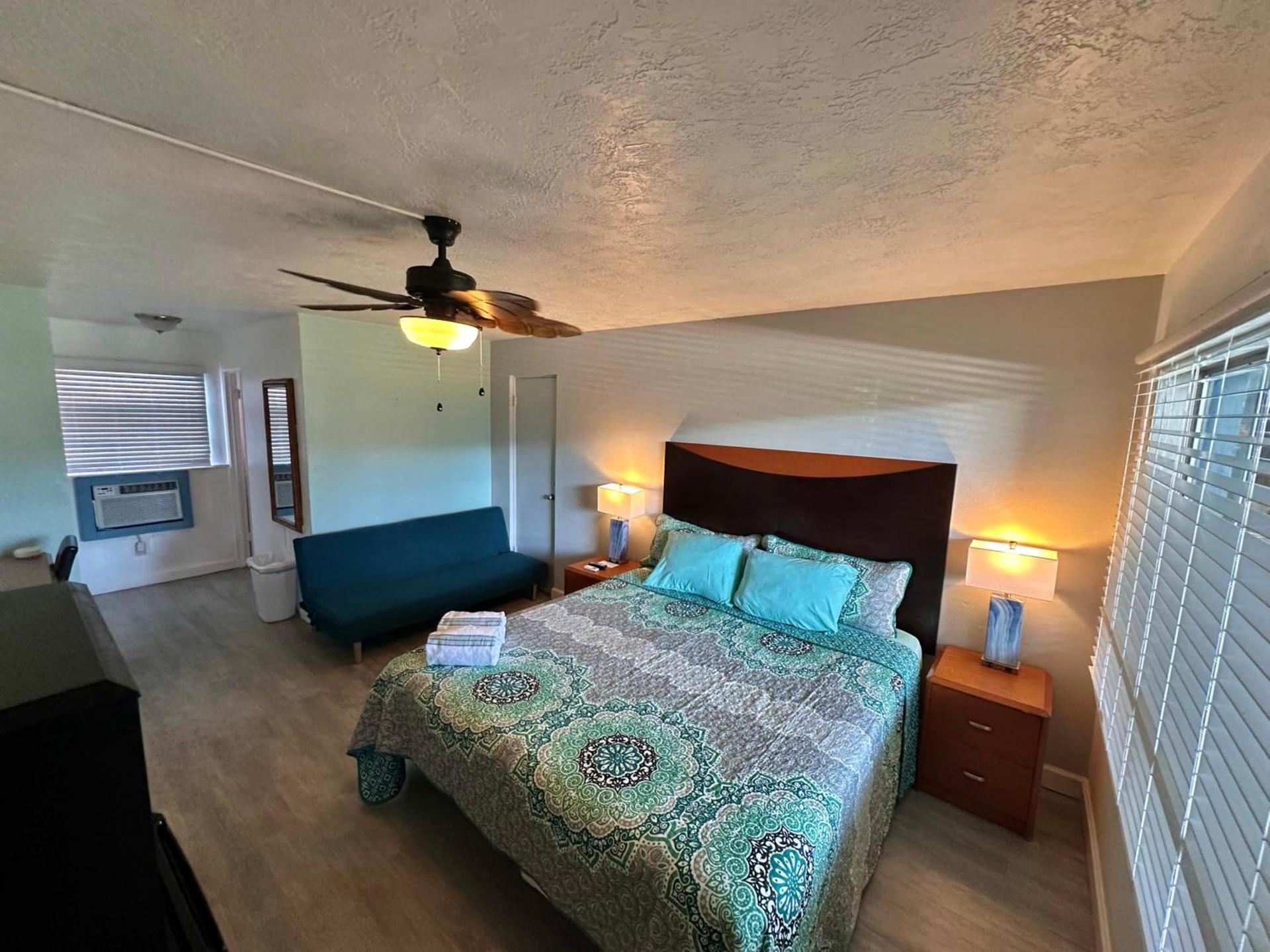 Malibu Resort Motel photo 26