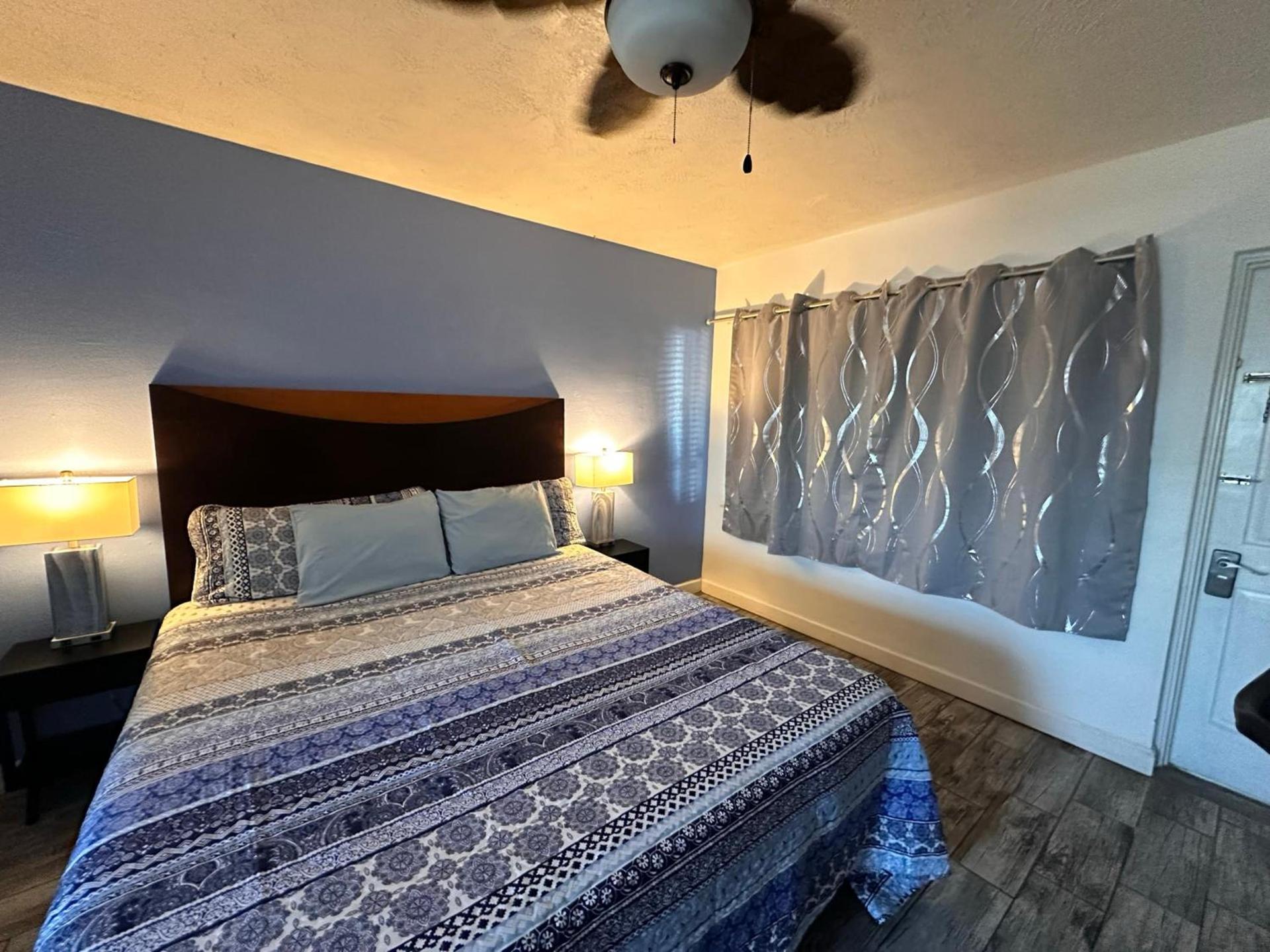 Malibu Resort Motel photo 25