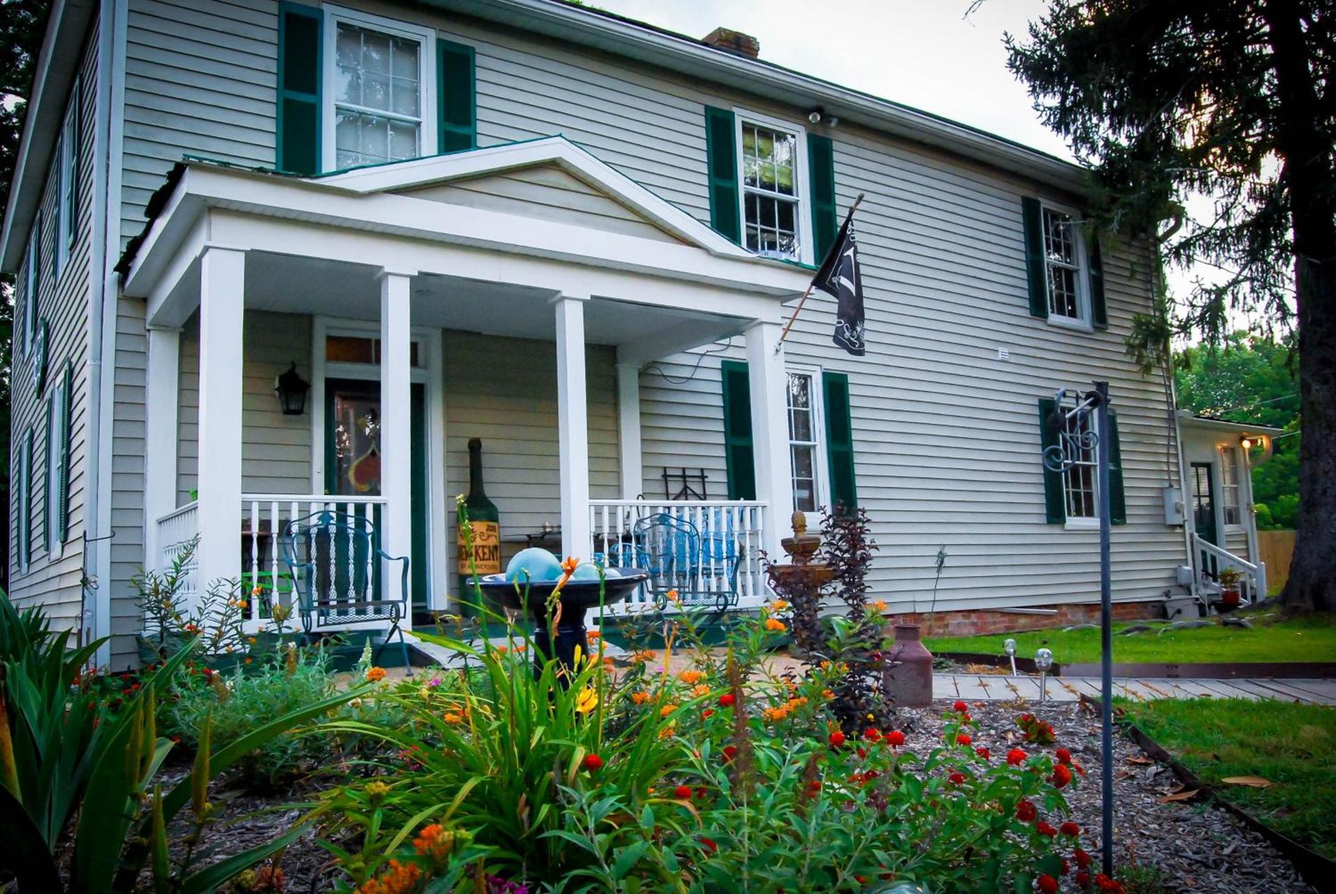 Vaiden Inn photo 1