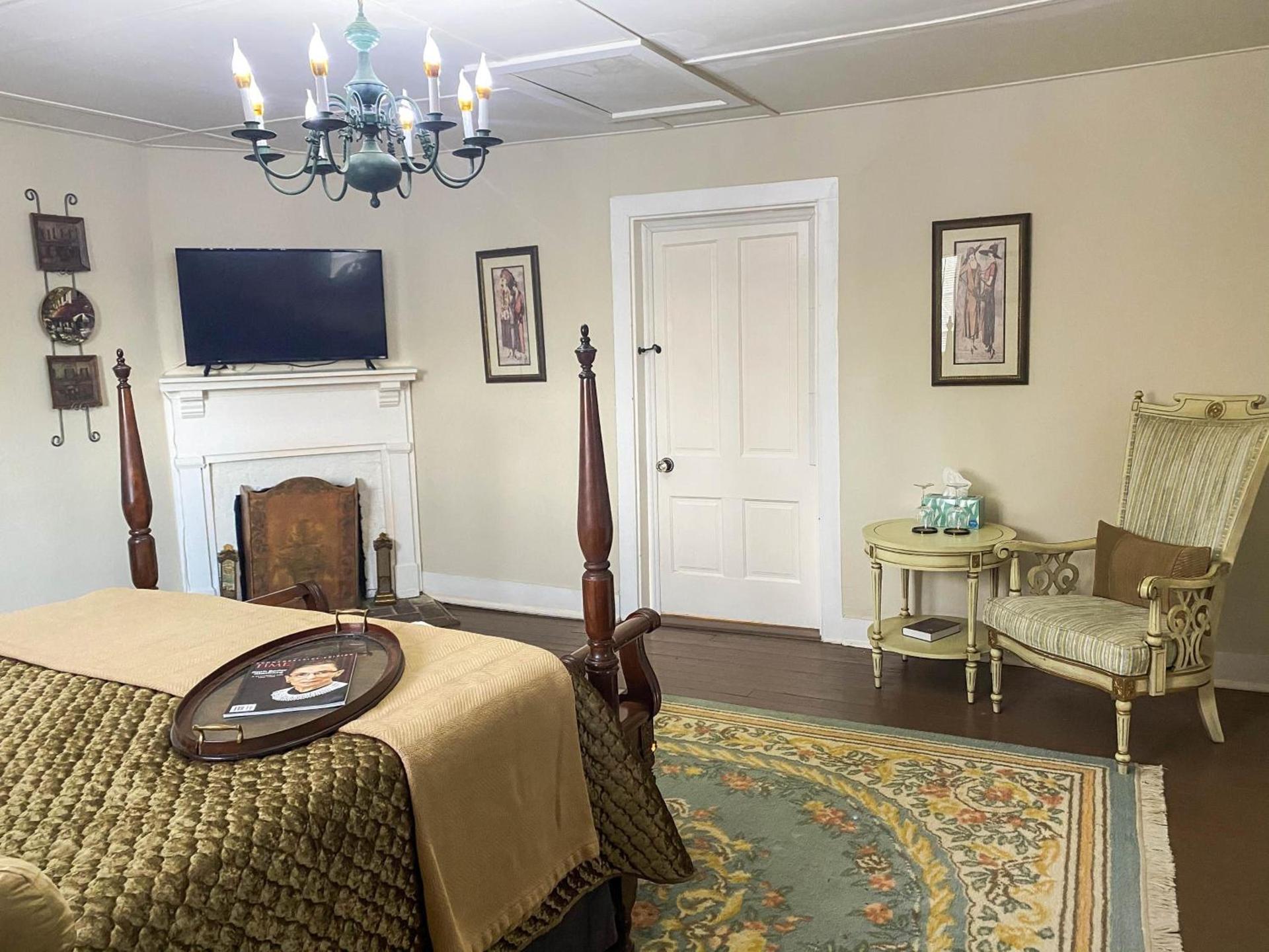 Vaiden Inn photo 16