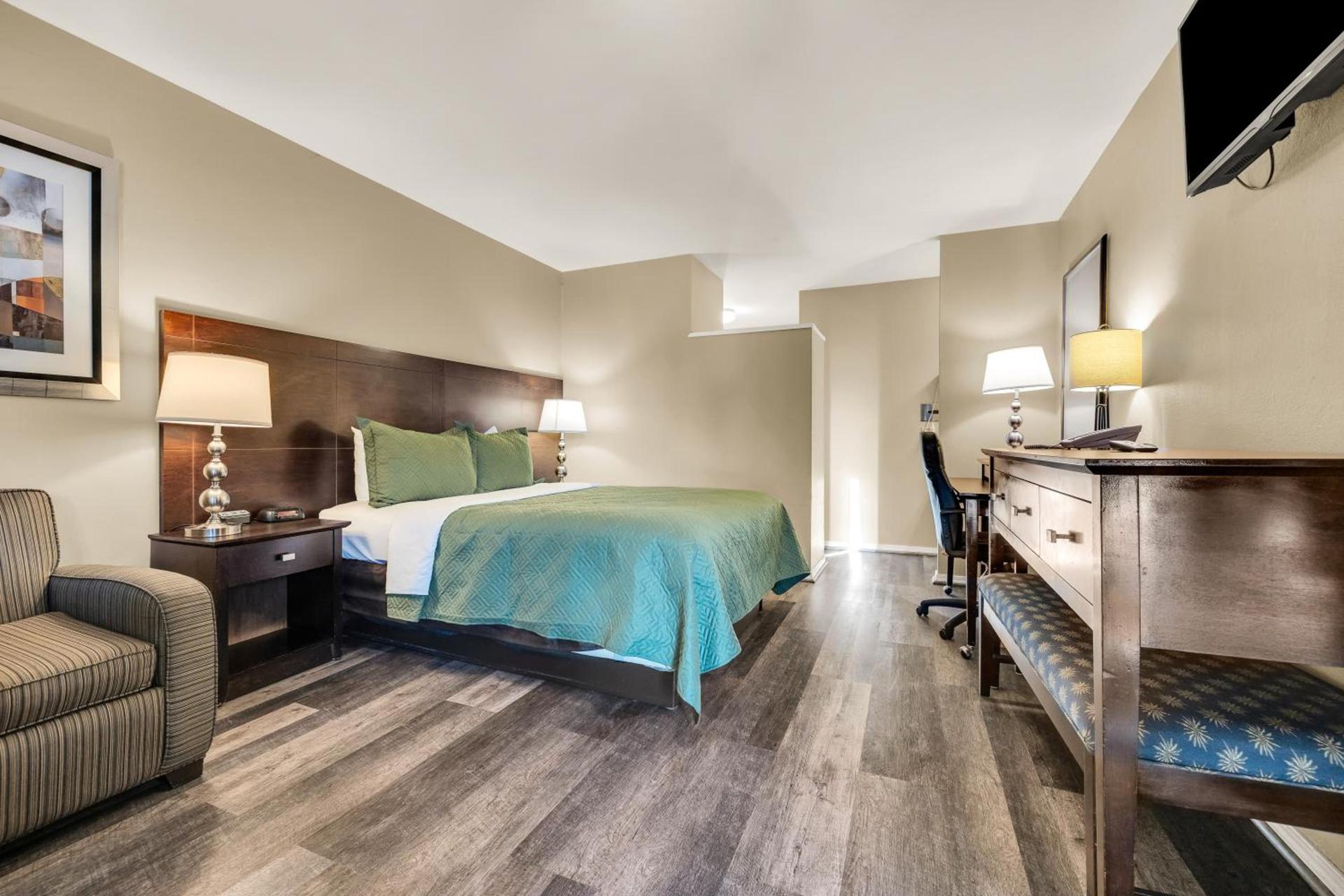 Scottish Fairway Inn photo 10