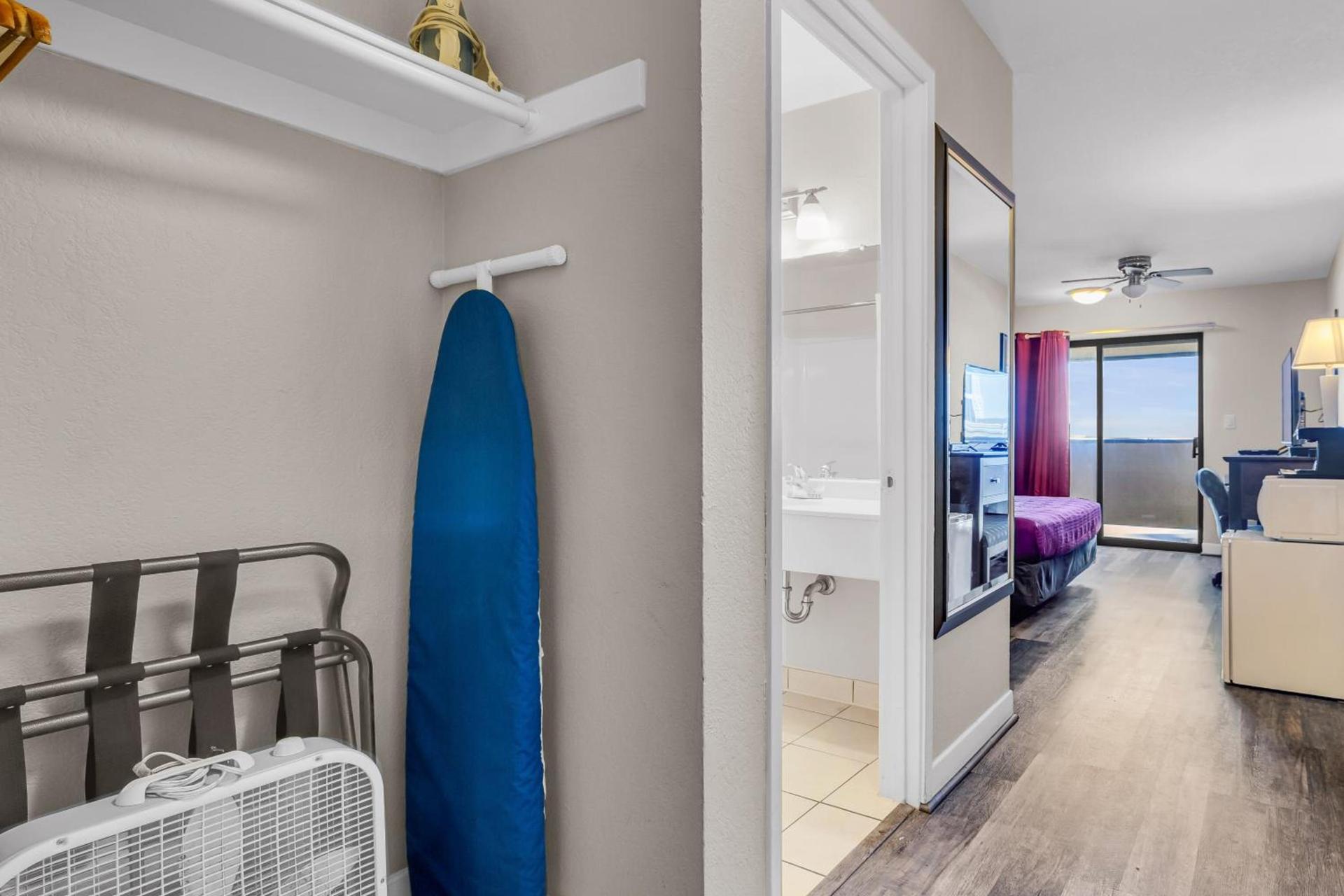 Bay Breeze Inn photo 13