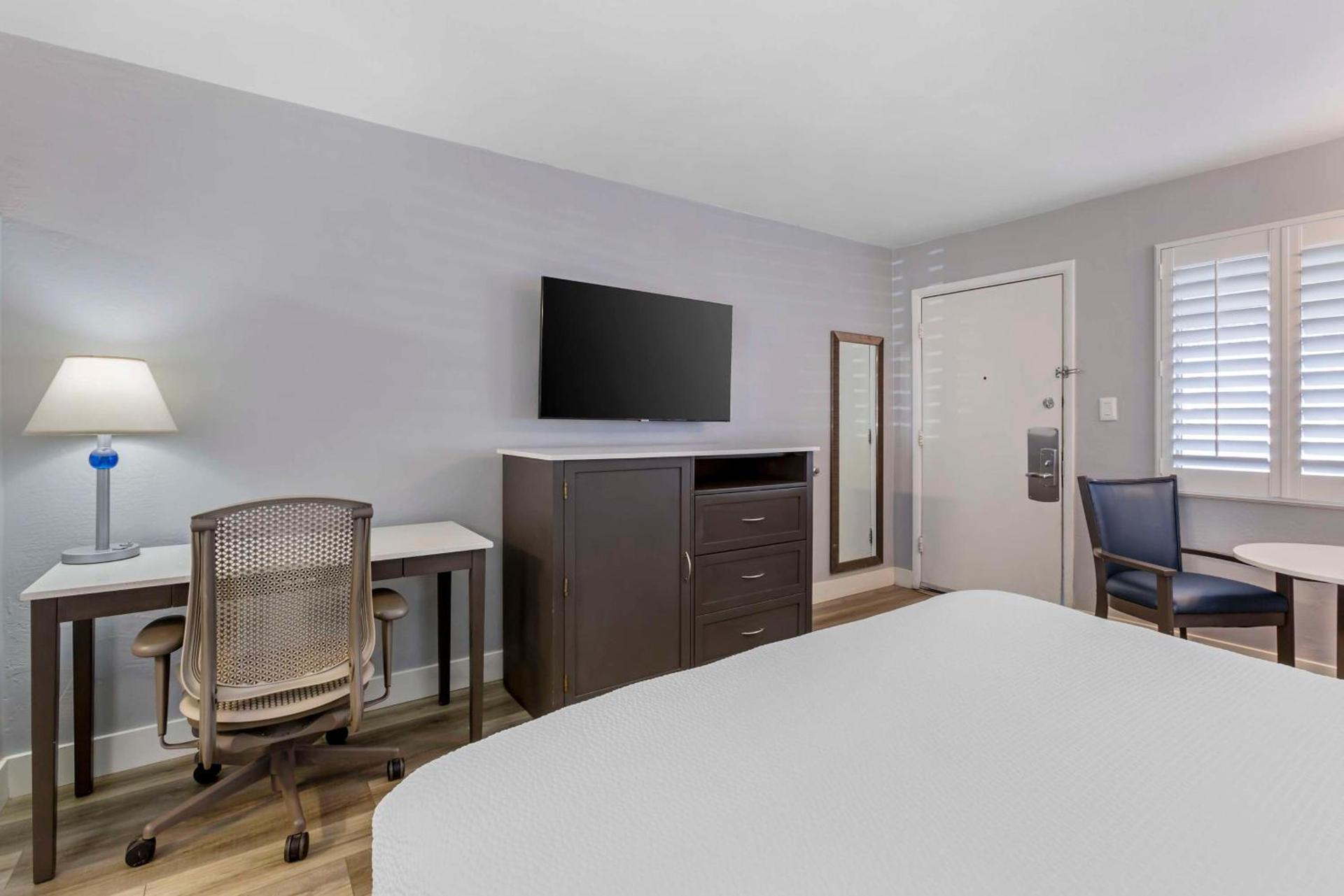 Best Western Space Age Lodge photo 12