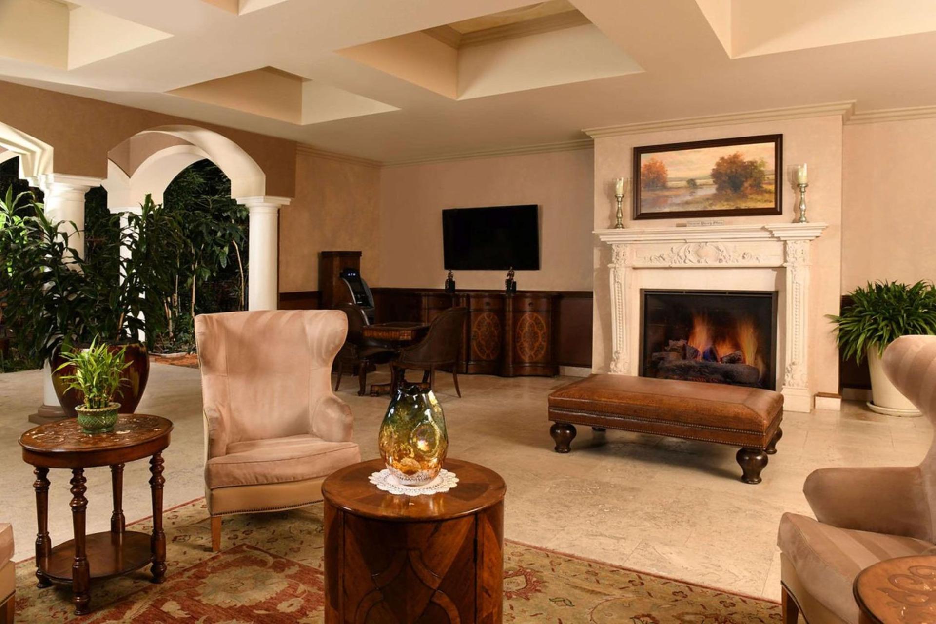 Woolley's Classic Suites photo 3